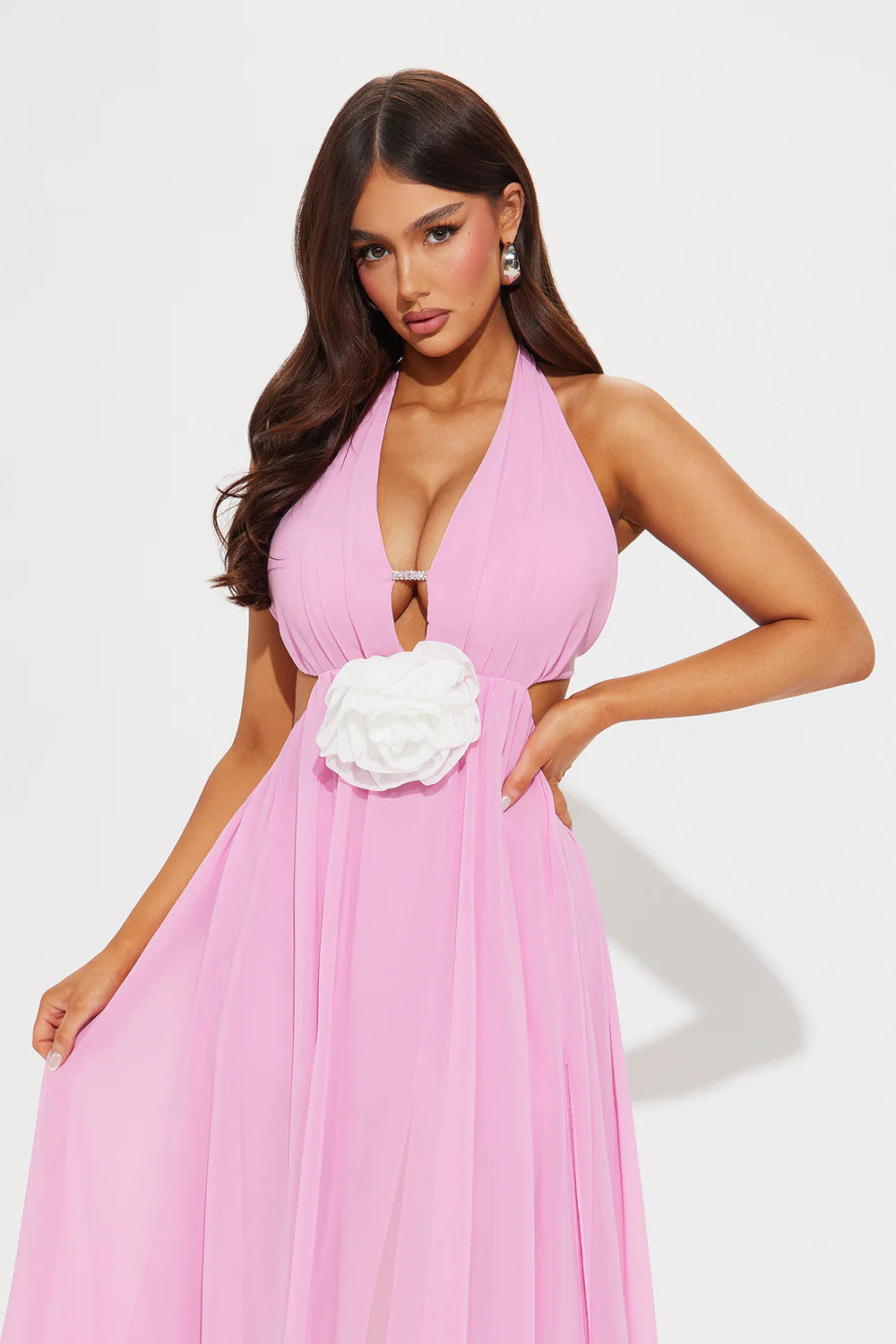 V-NECK CUTOUT HALTER CHIFFON MAXI DRESS FOR PARTY