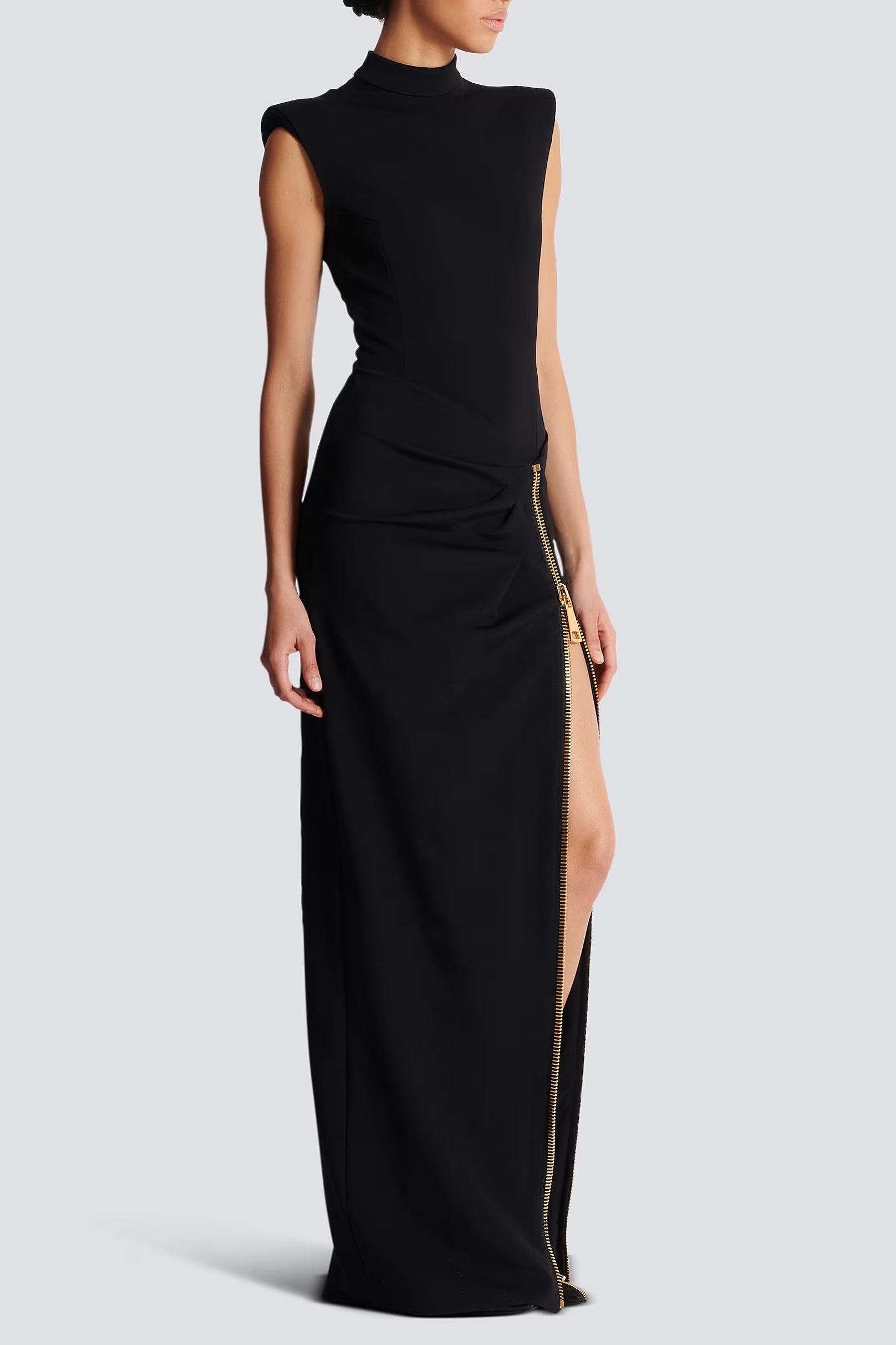 BLACK SLEEVELESS ZIPPER HIGH SLIT MAXI DRESS