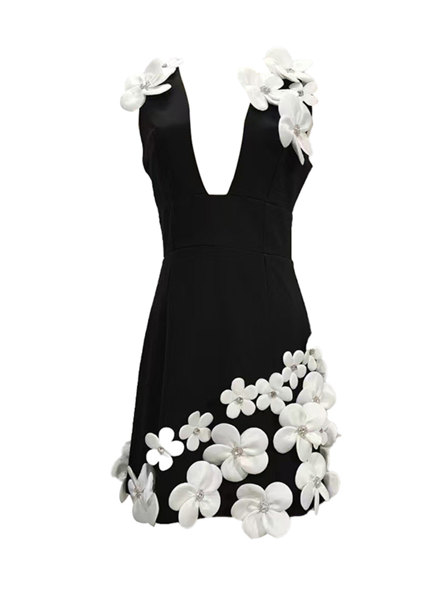 BLACK & WHITE MINI DRESS FOR PARTY