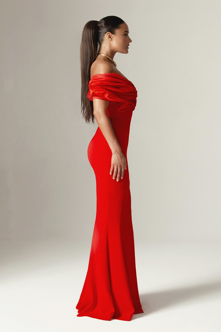 SOPHIA OFF-SHOULDER RUCHED MAXI SLIT DRESS RED