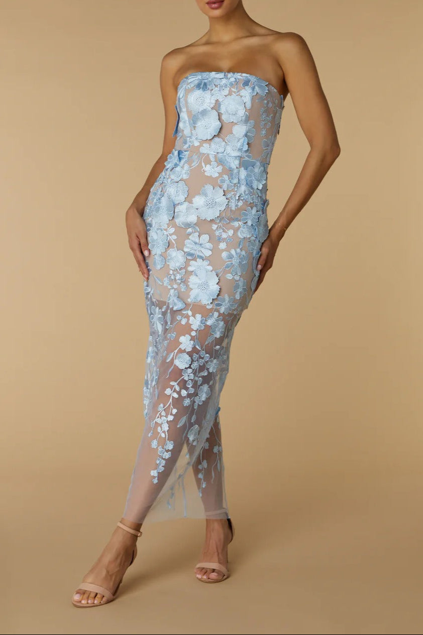 BBLYTHE AVITAL STRAPLESS BLUE FLOWER MIDI DRESS