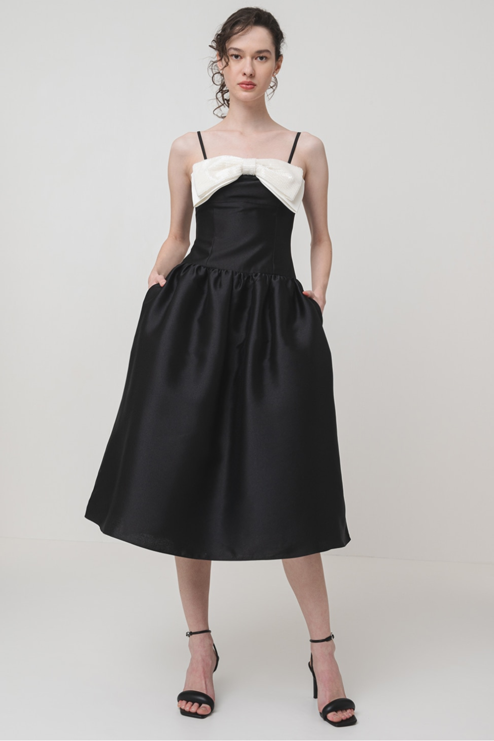 BOW-DETAIL TAFFETA MIDI DRESS IN BLACK