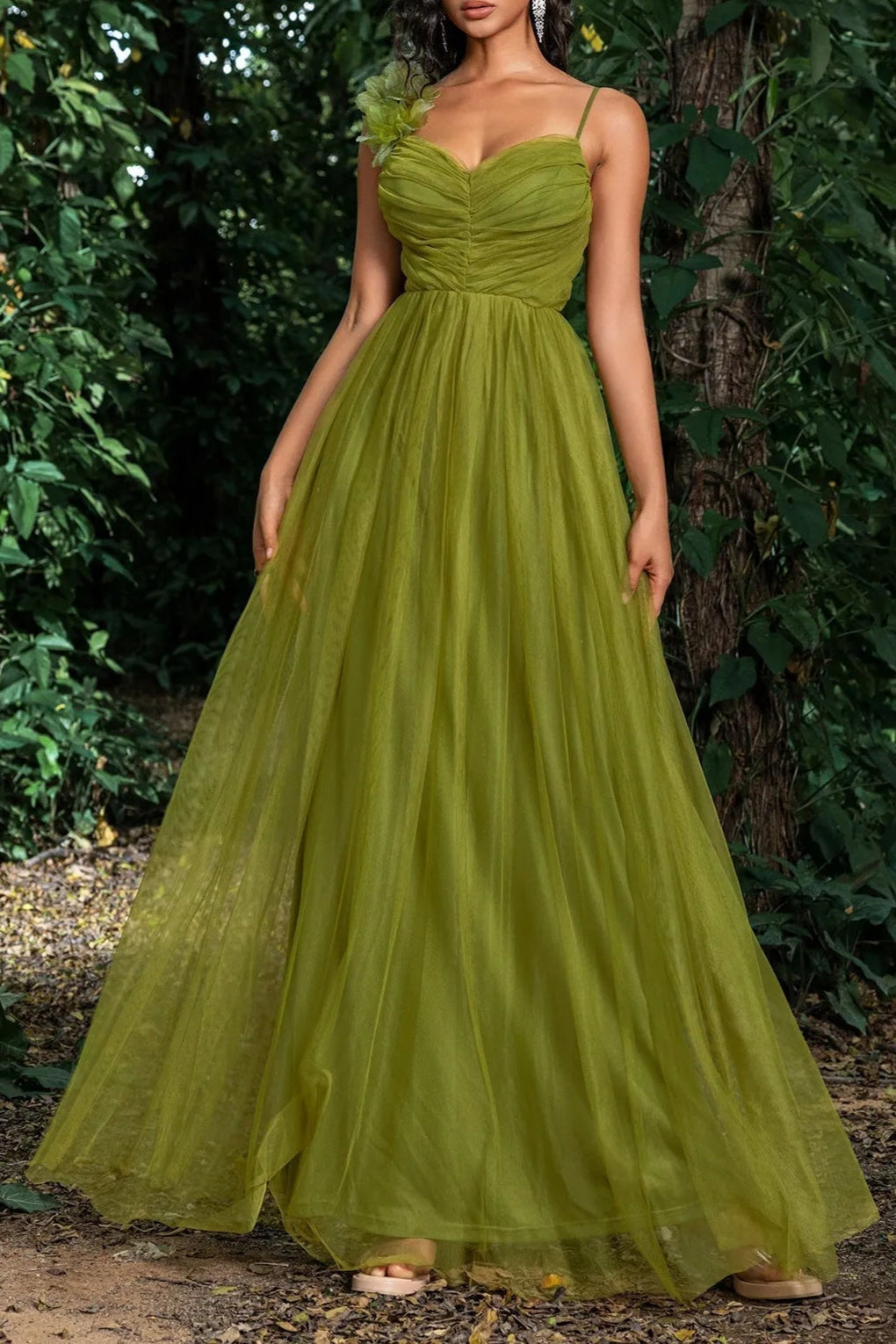 ELEGANT FLORAL APPLIQUE DETAIL RUCHED BUST SLIP PARTY DRESS