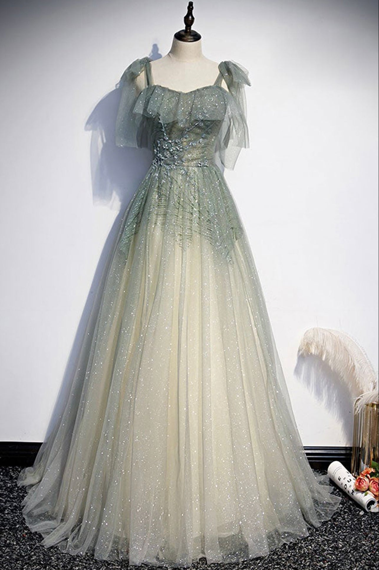 GREEN SHINY TULLE DRESS