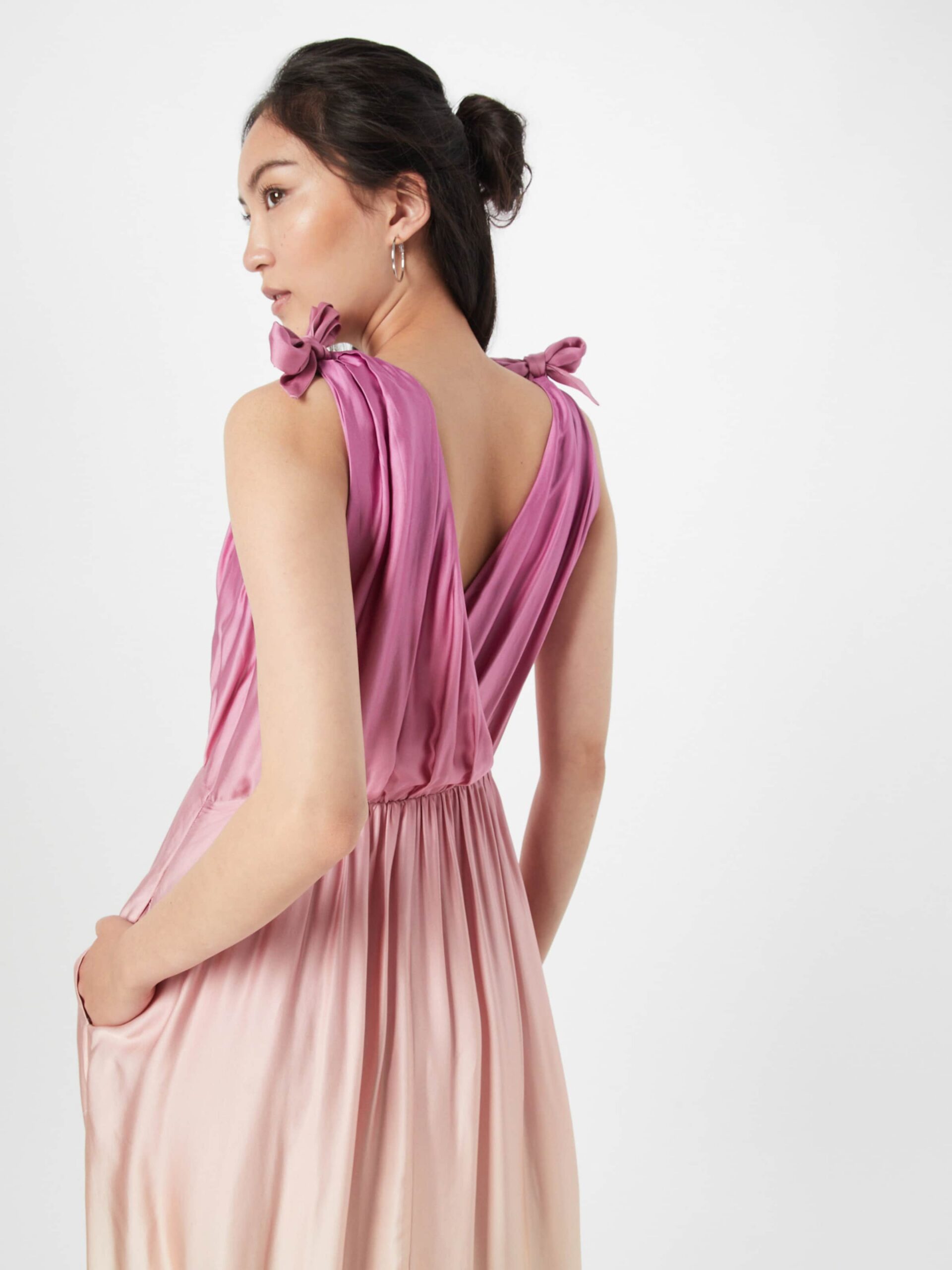 WRAP MIDI DRESS IN PASTEL YELLOW FOR DAY EVENTS