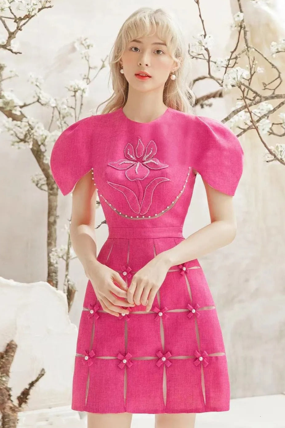 3D FLOWER O-NECK MINI DRESS PINK PARTY