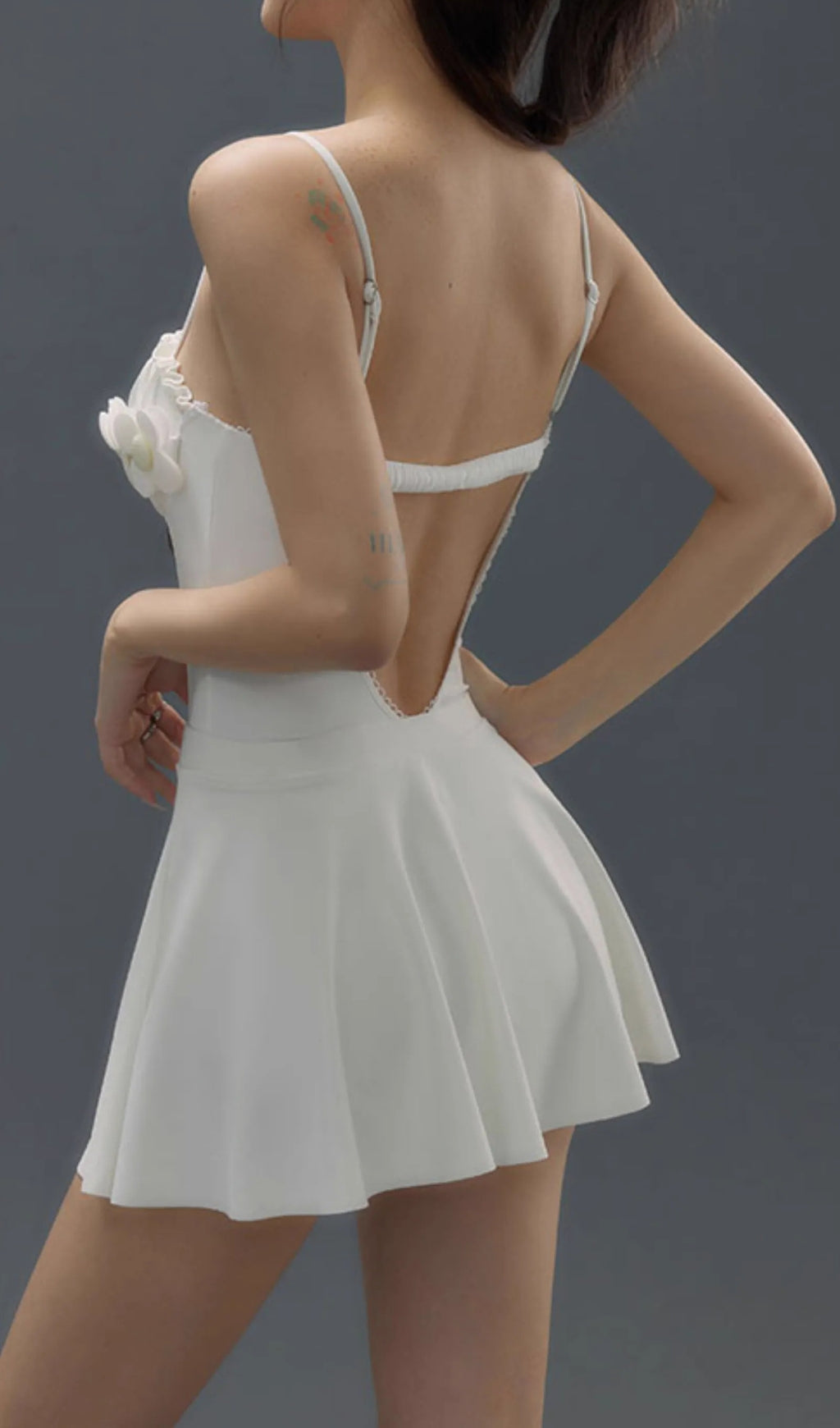 DEANCE WHITE FLORAL ONE-PIECE SWIMSUIT WITH SKIRT