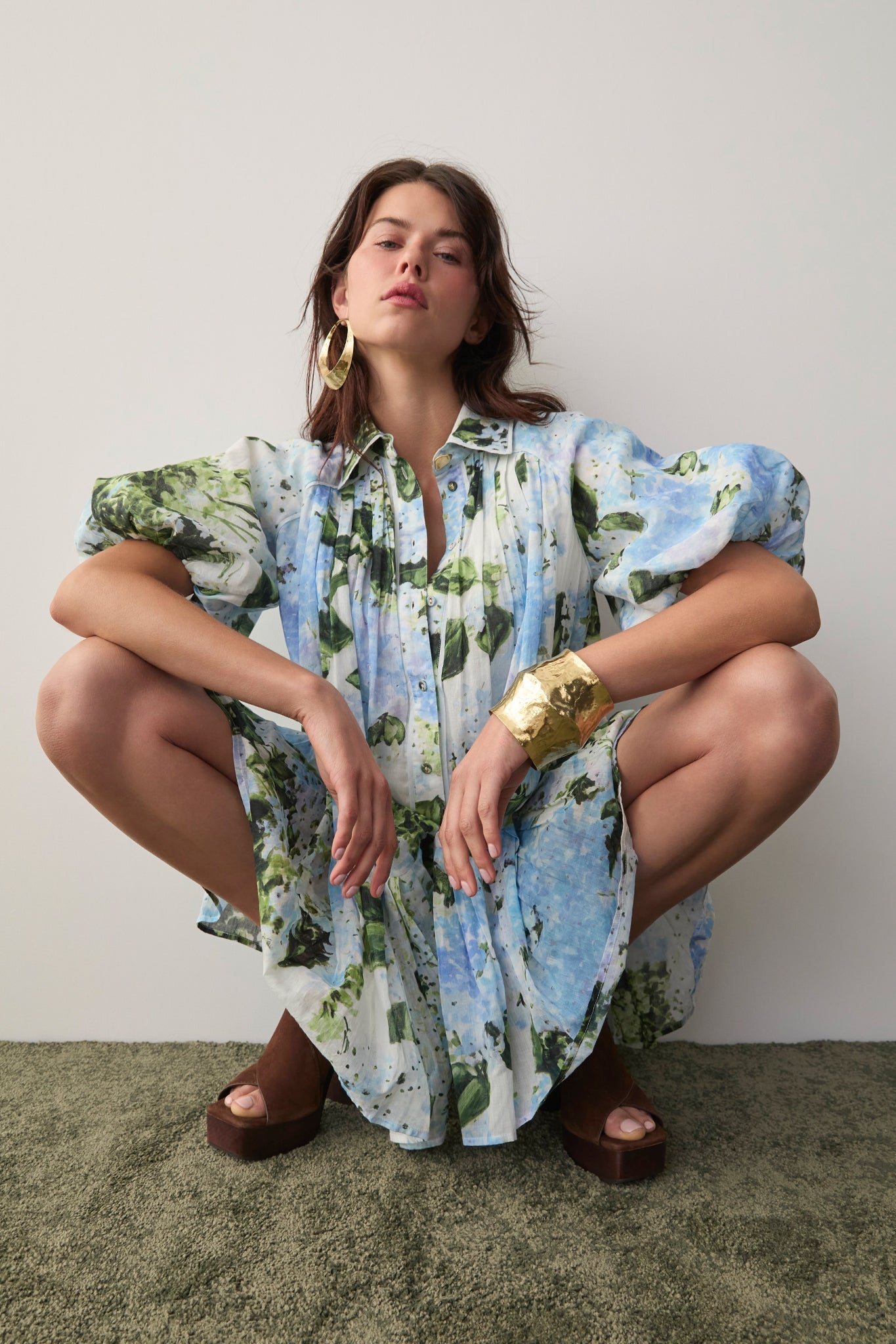 AGATHA BLUE FLORAL SMOCK MINI DRESS
