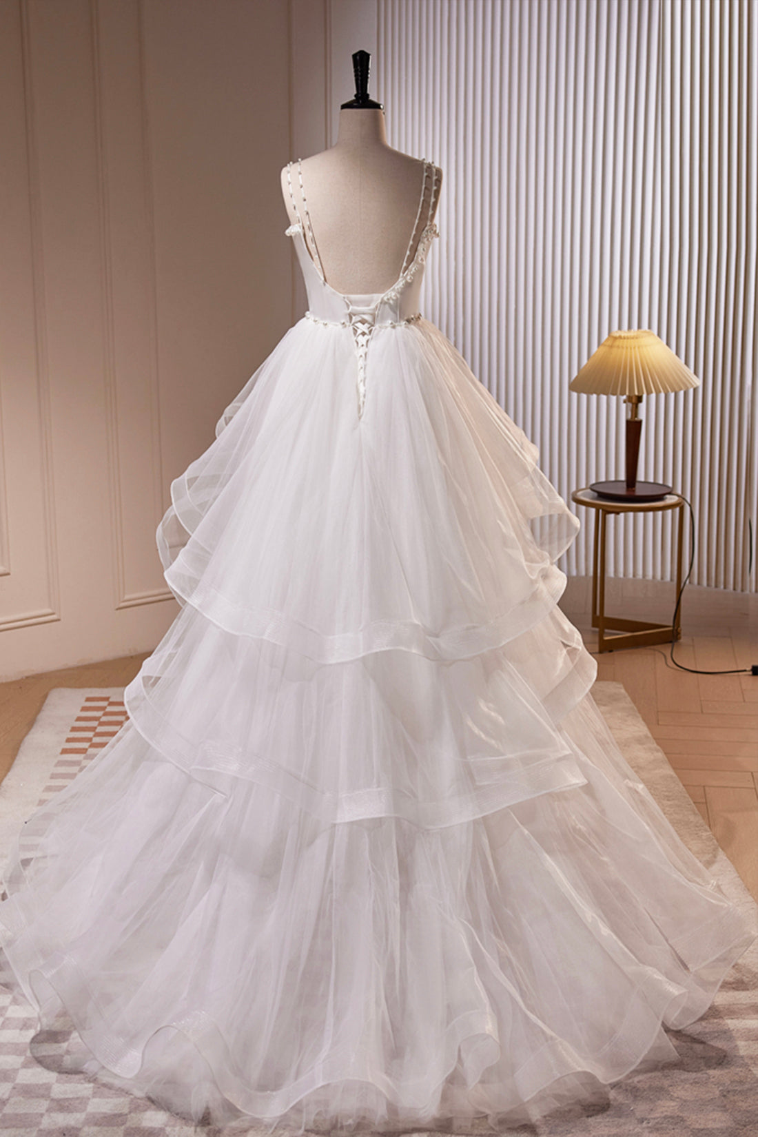 WHITE V-NECK TULLE A-LINE COCKTAIL DRESS