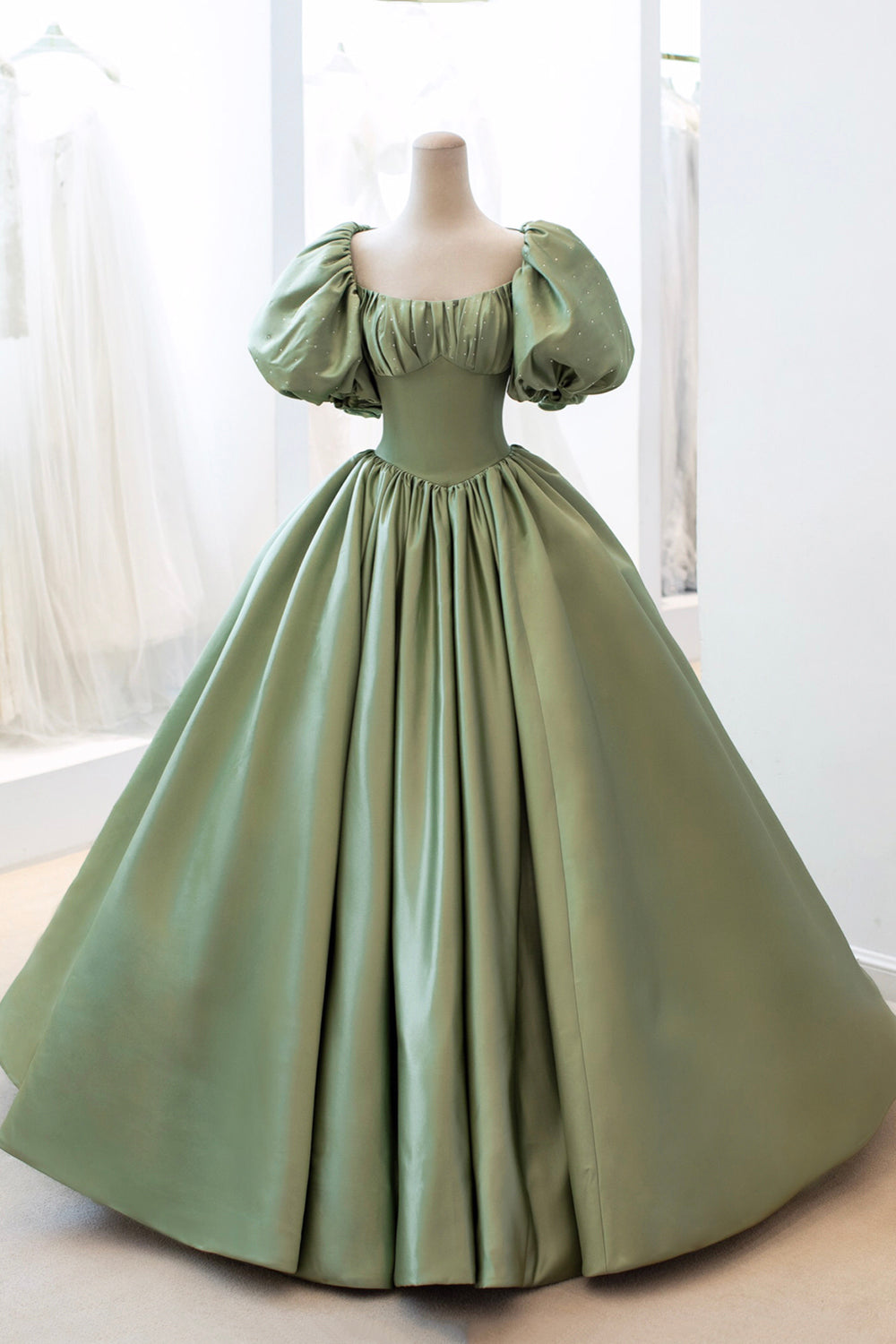 1.3_127fa794-952f-49a1-9242-1aec176ec584 GREEN SATIN PUFF SLEEVE PROM DRESS
