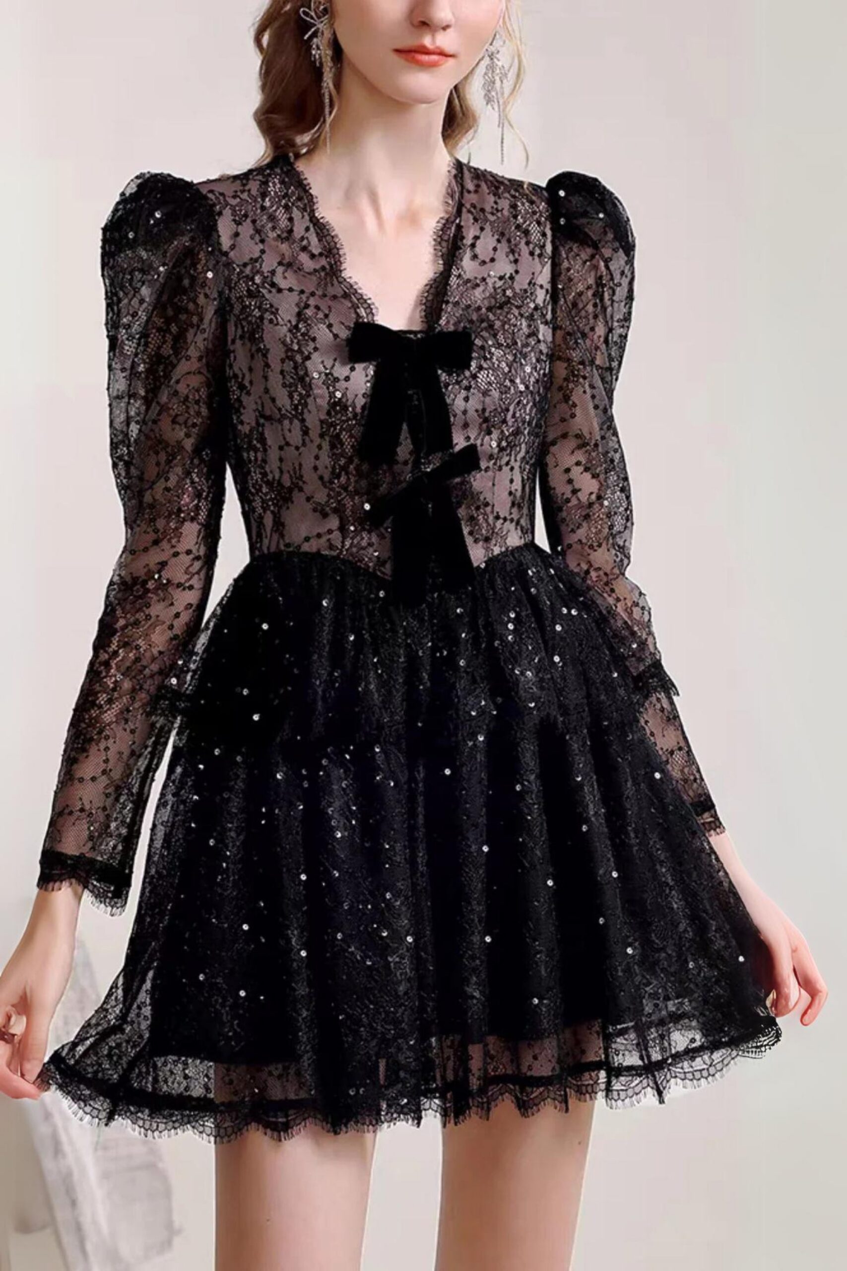LACE V-NECK LONG SLEEVE COCKTAIL DRESS