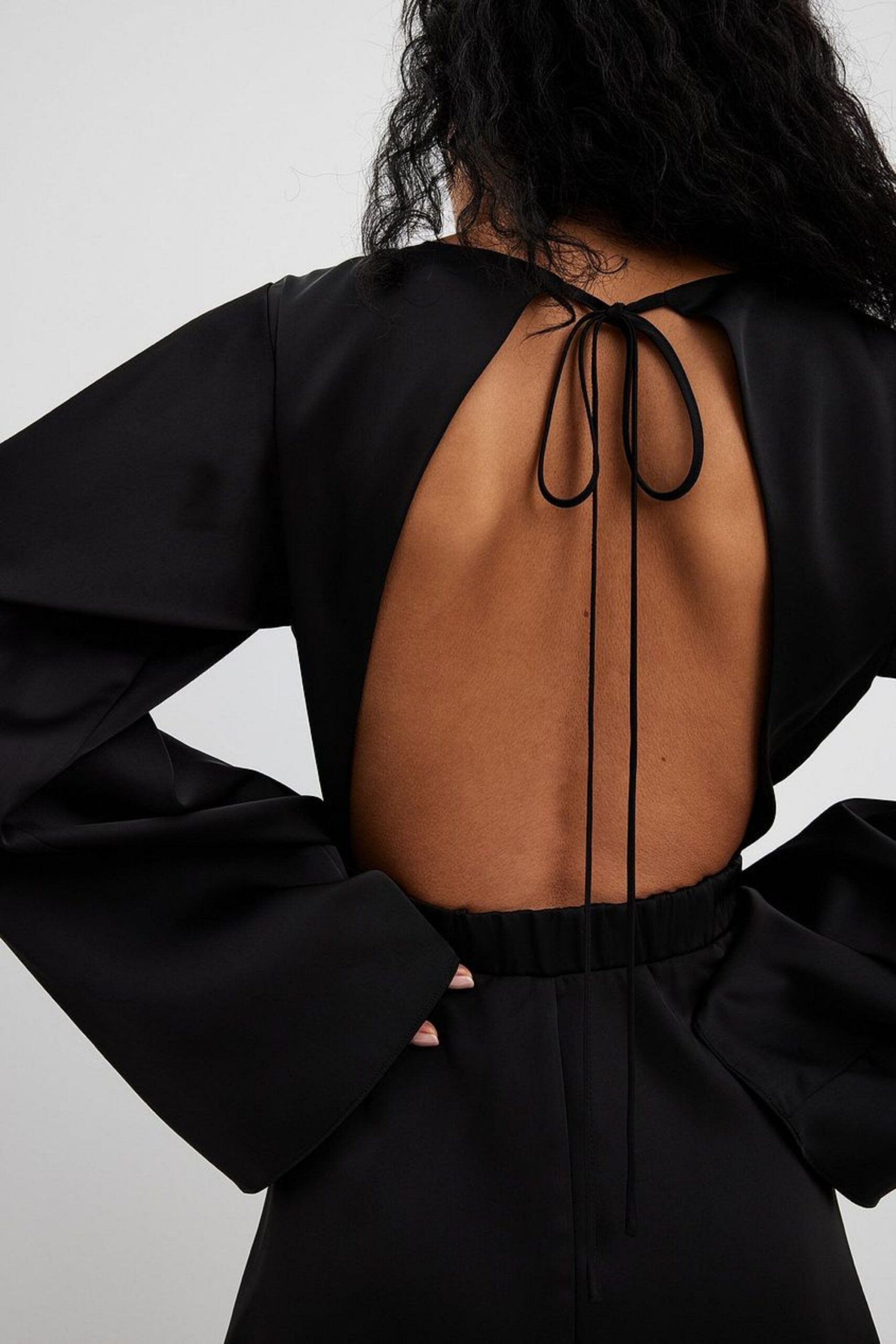 OPEN BACK MINI DRESS FOR PARTY NIGHT