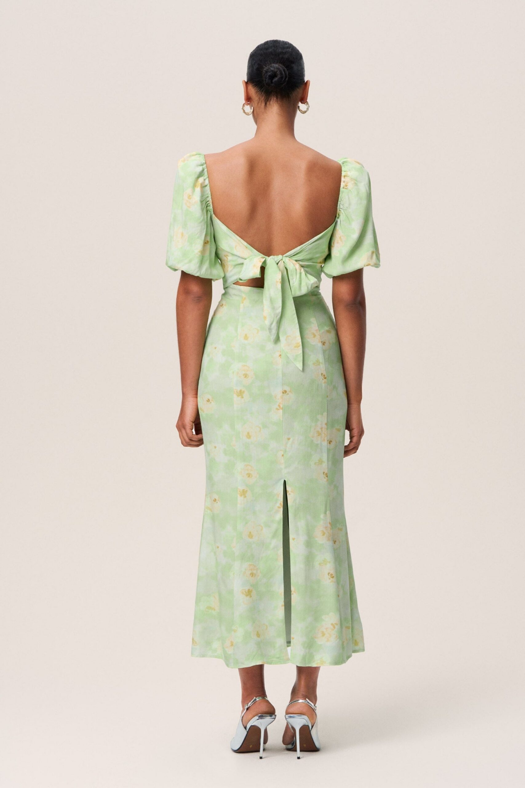 FLORAL PUFF SLEEVE MIDI DRESS FOR WEDDING GUEST