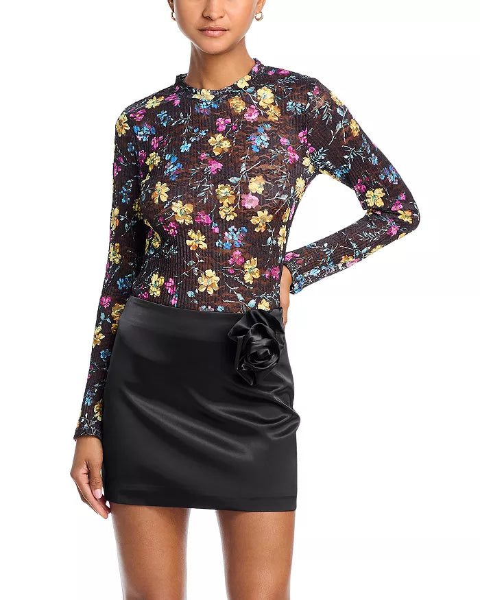 FLORAL PUCKERED LACE TOP FOR DATE NIGHT