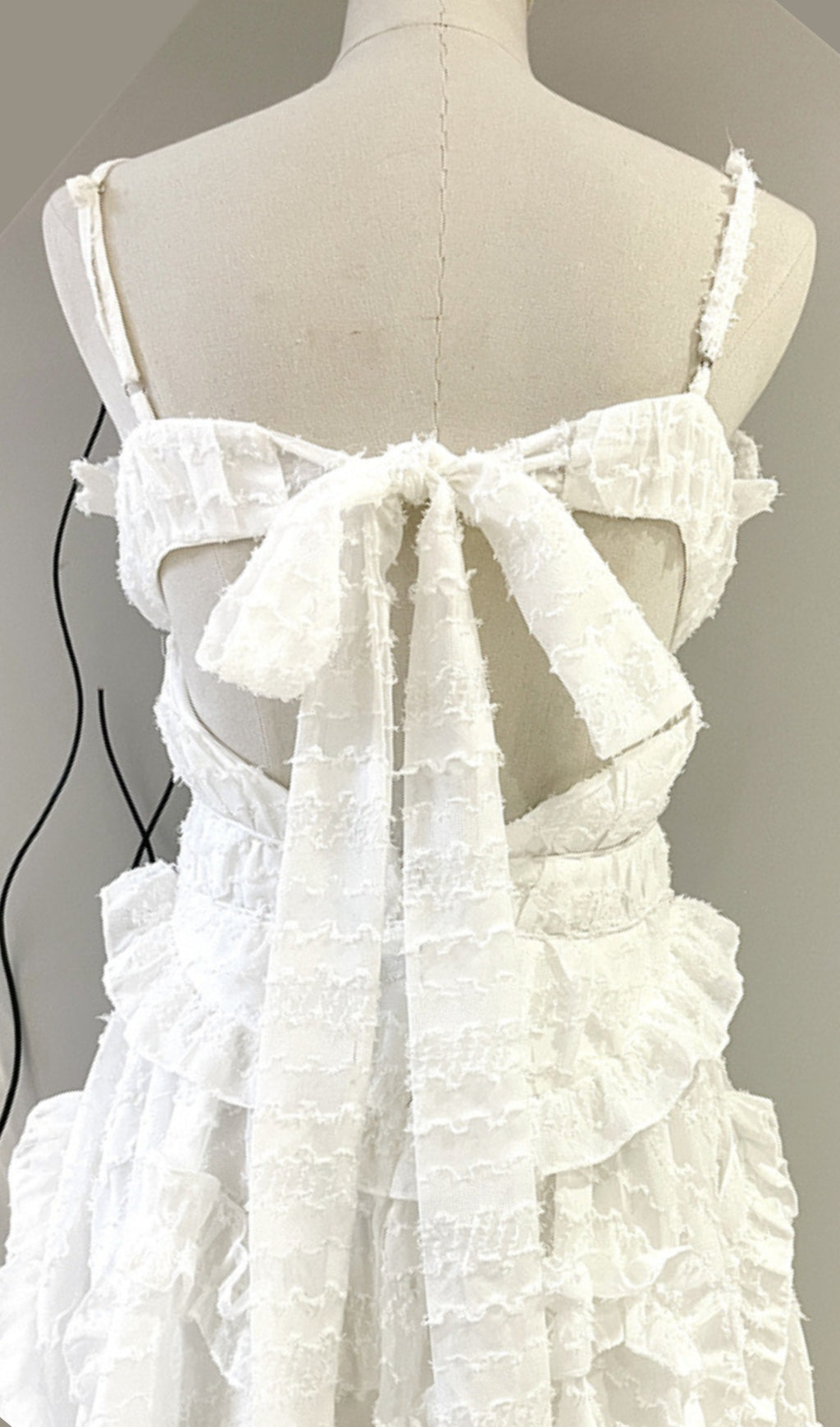 SEXY WHITE BACKLESS STRAP MINI DRESS FOR PARTY