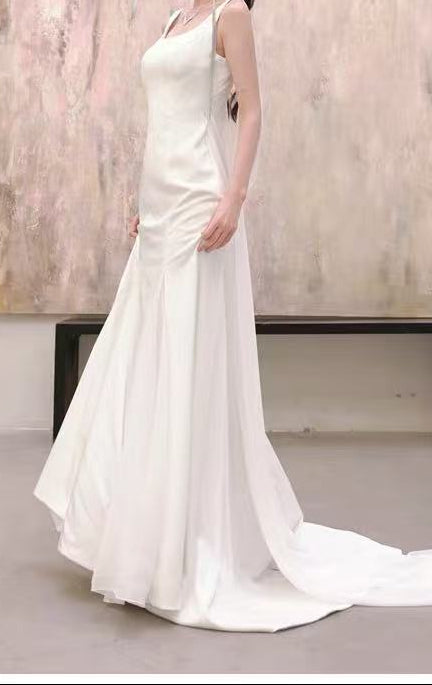 WHITE SLEEVELESS SQUARE NECK MERMAID WEDDING TRAIN DRESS