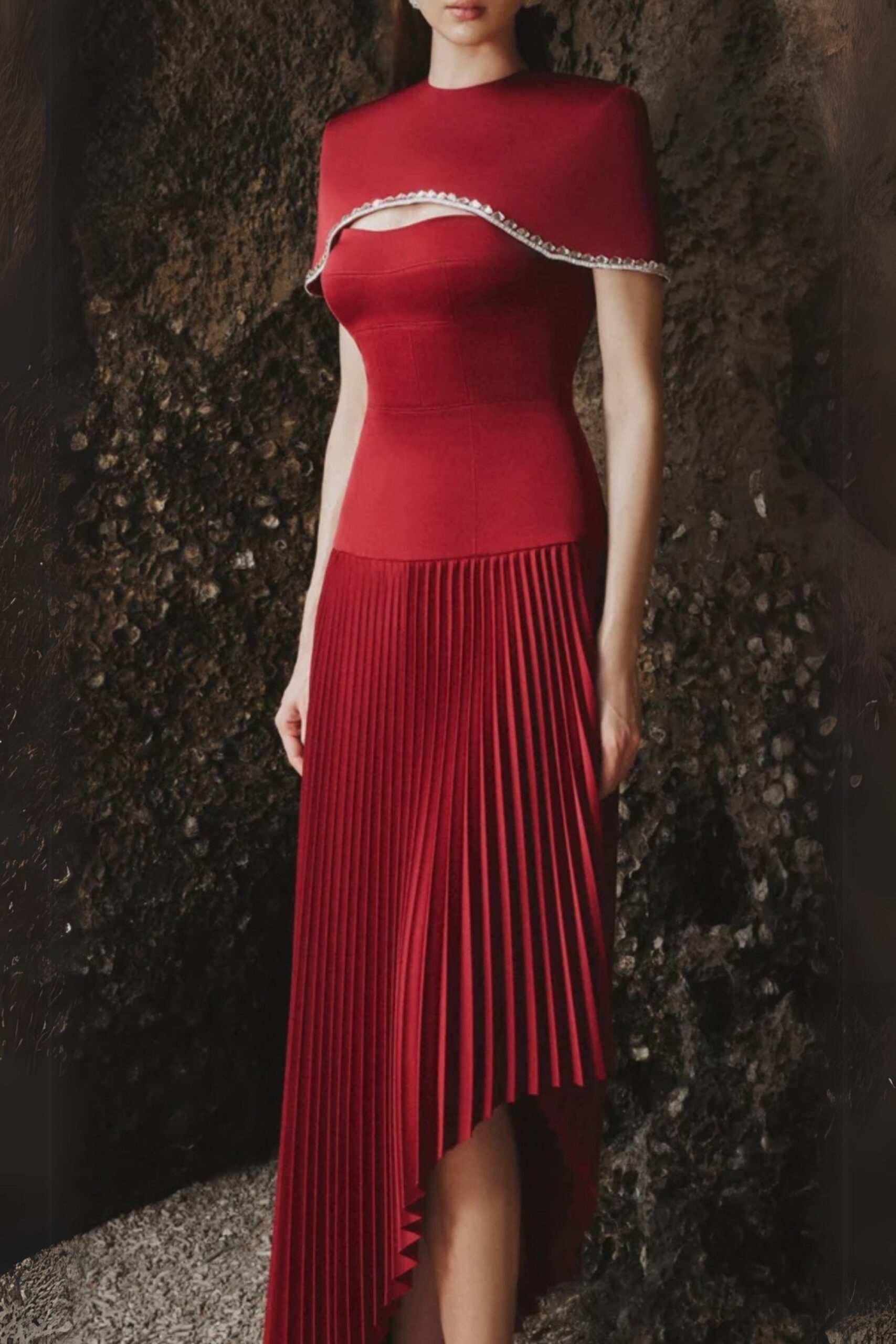 SPAGHETTI STRAP ASYMMETRIC PLEATED MIDI DRESS RED