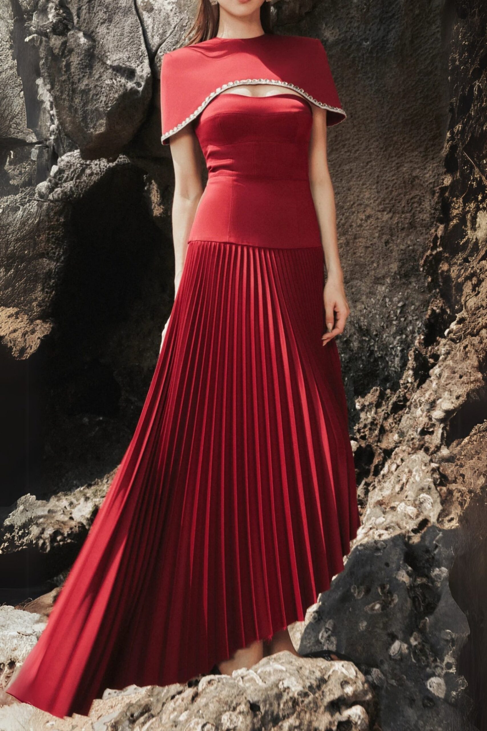 143_98973304-ef87-48d4-bf08-afe75198649c SPAGHETTI STRAP ASYMMETRIC PLEATED MIDI DRESS RED