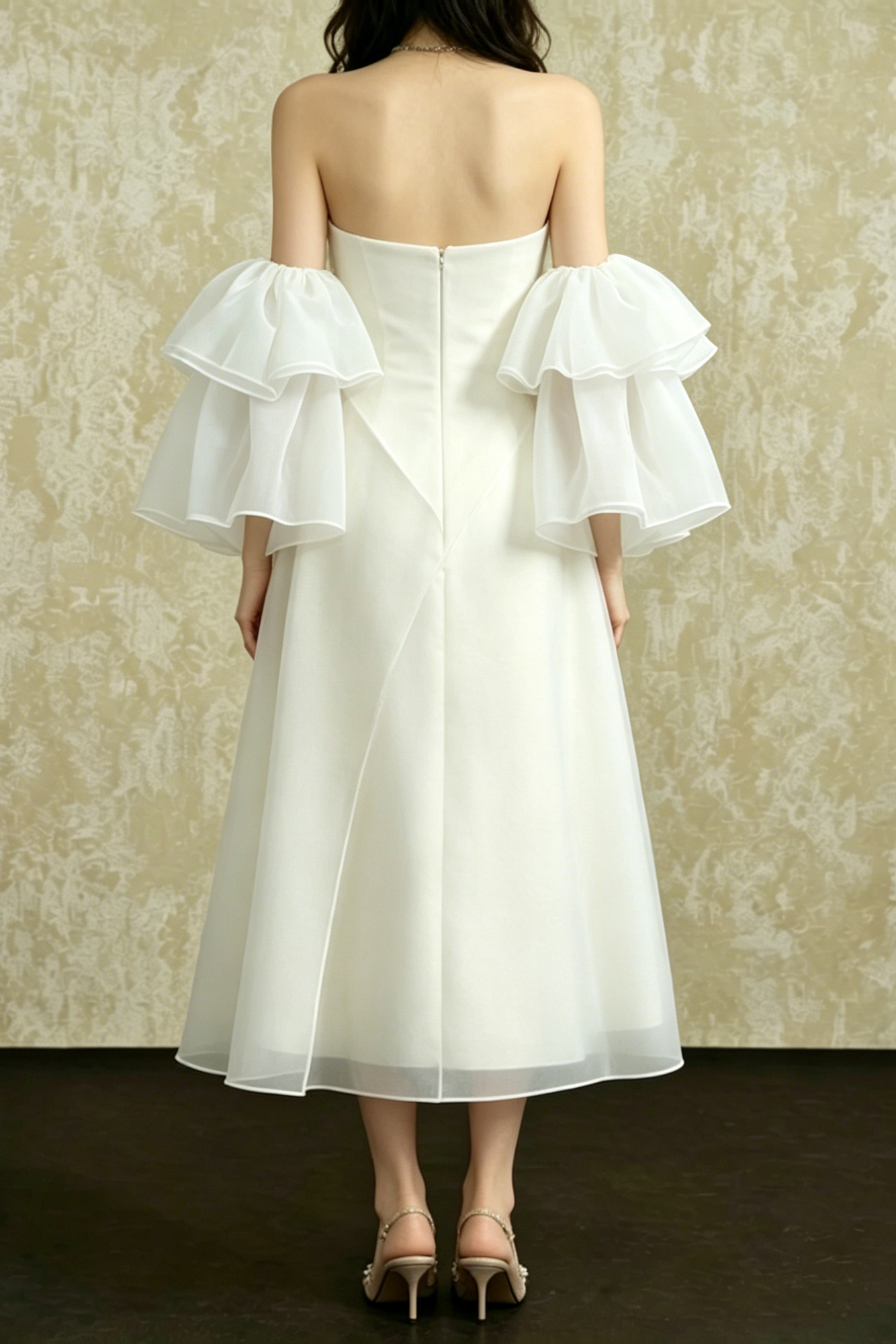 STRAPLESS WHITE ORGANZA MIDI DRESS WITH BELL SLEEVES