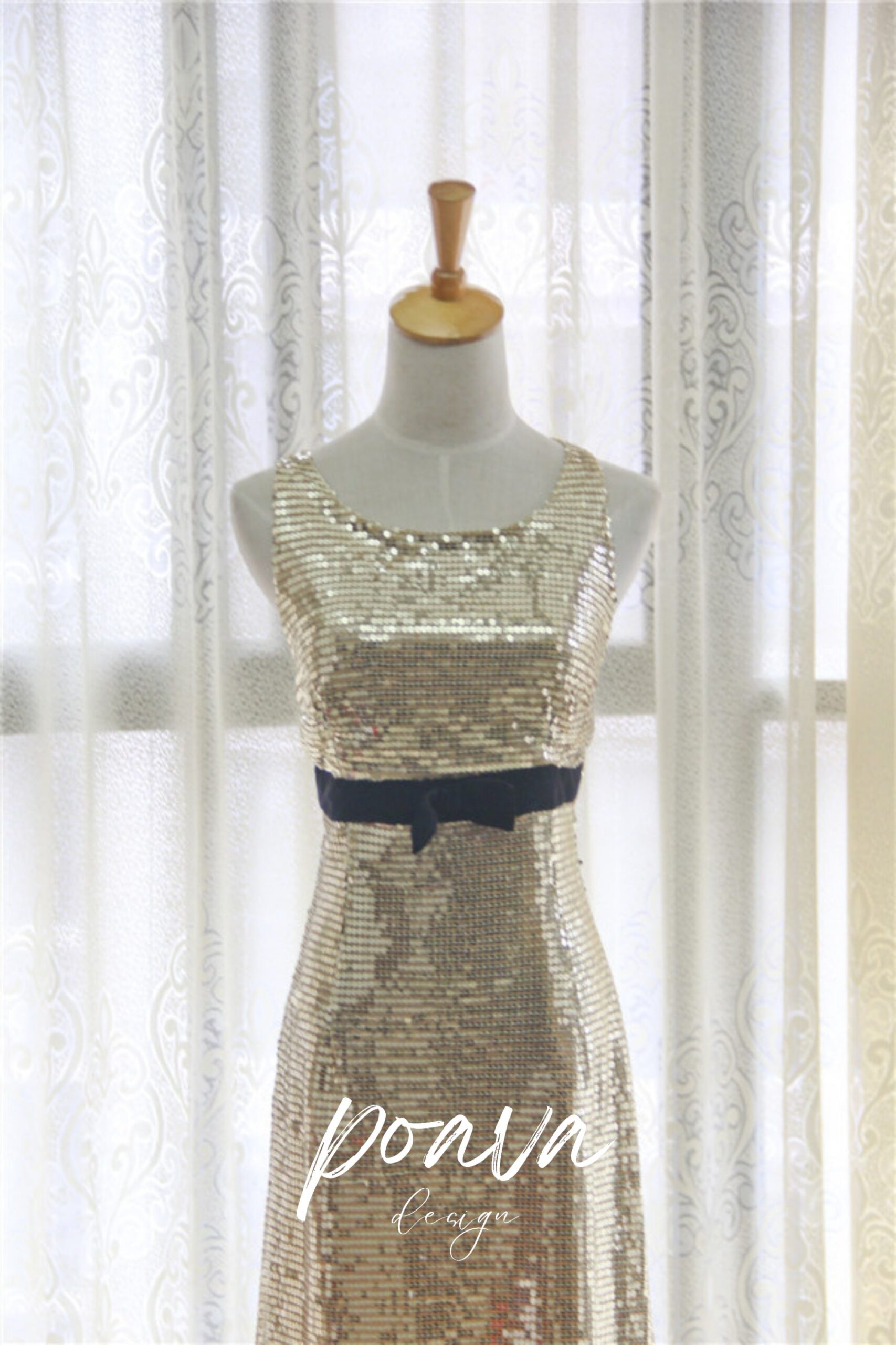 GOLD SEQUIN MIDI DRESS FOR EVENING PARTIES