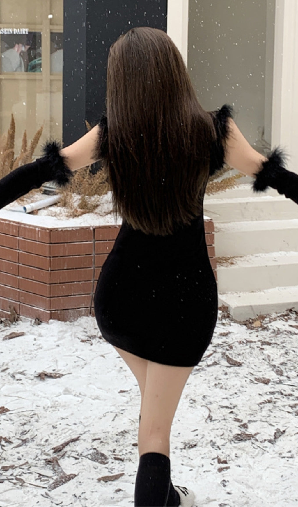 KNITTED BOW MINI DRESS FOR PARTY