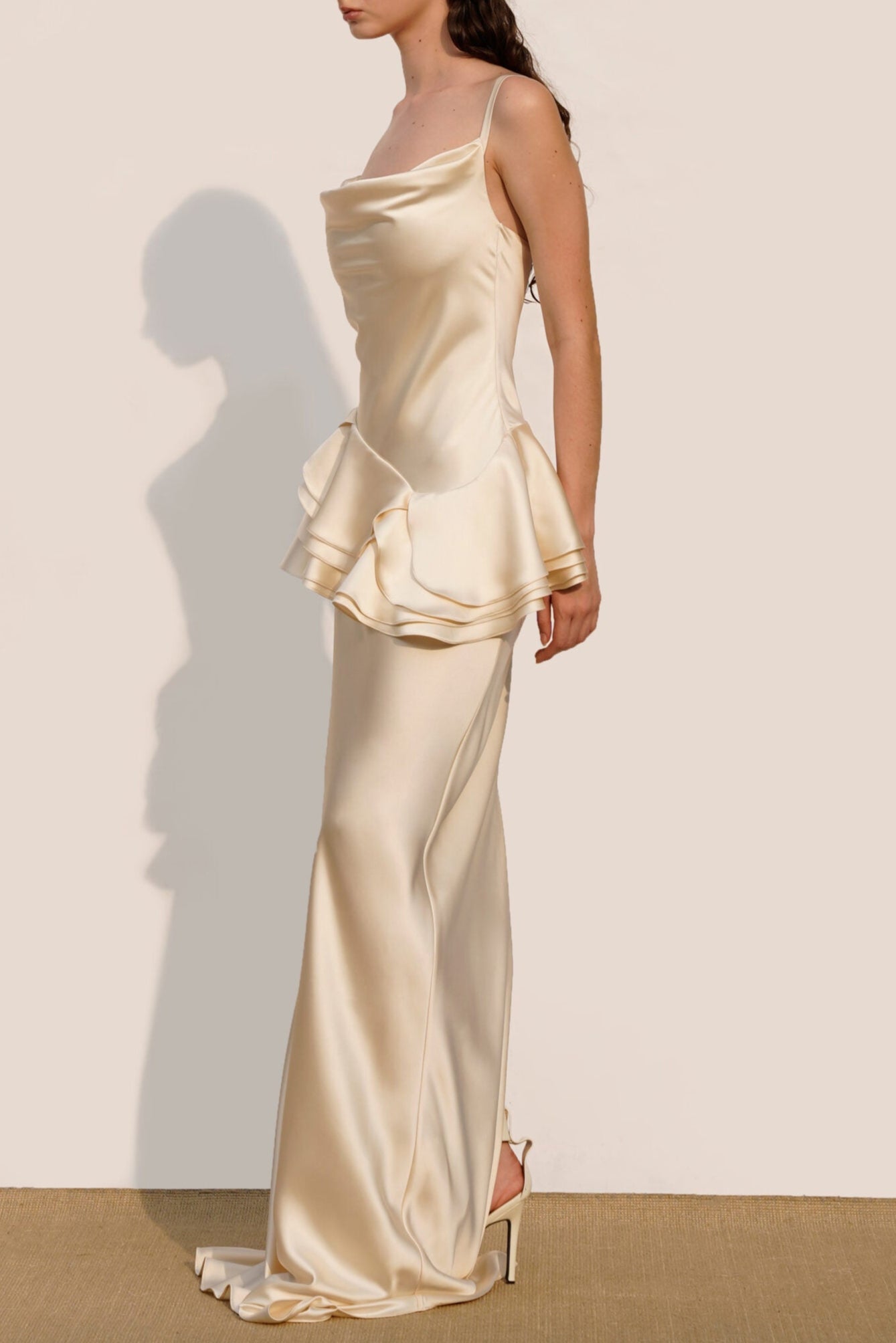 BEVERLY SPLICED RUFFLE SILK MAXI DRESS IN APRICOT