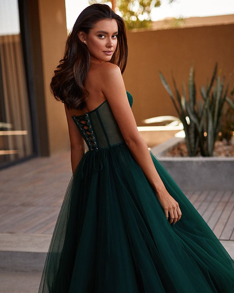 EMERALD GREEN STRAPLESS PUFFY MIDI TULLE DRESS
