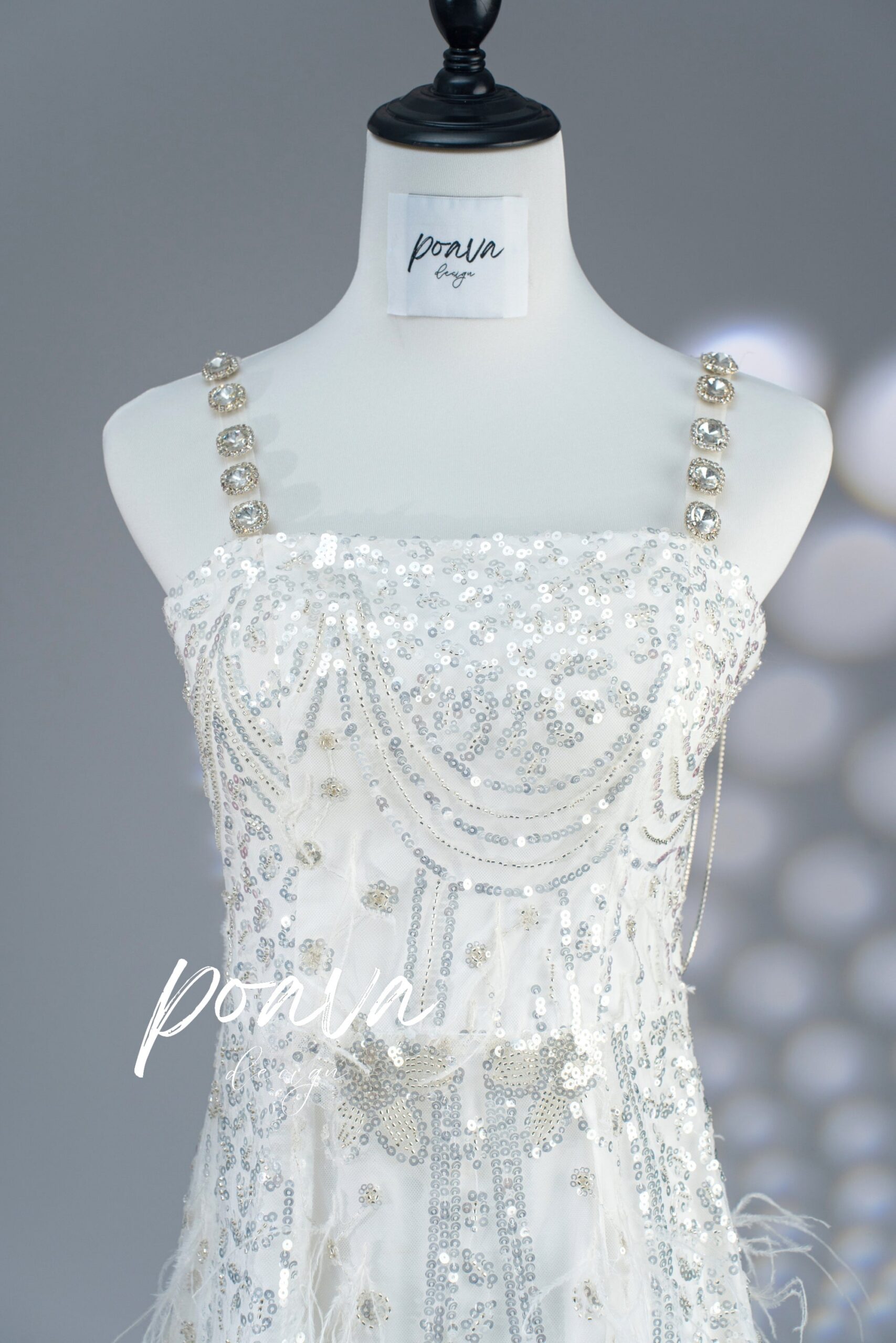 GLITTERING HIGH SPLIT MAXI DRESS FOR PARTIES