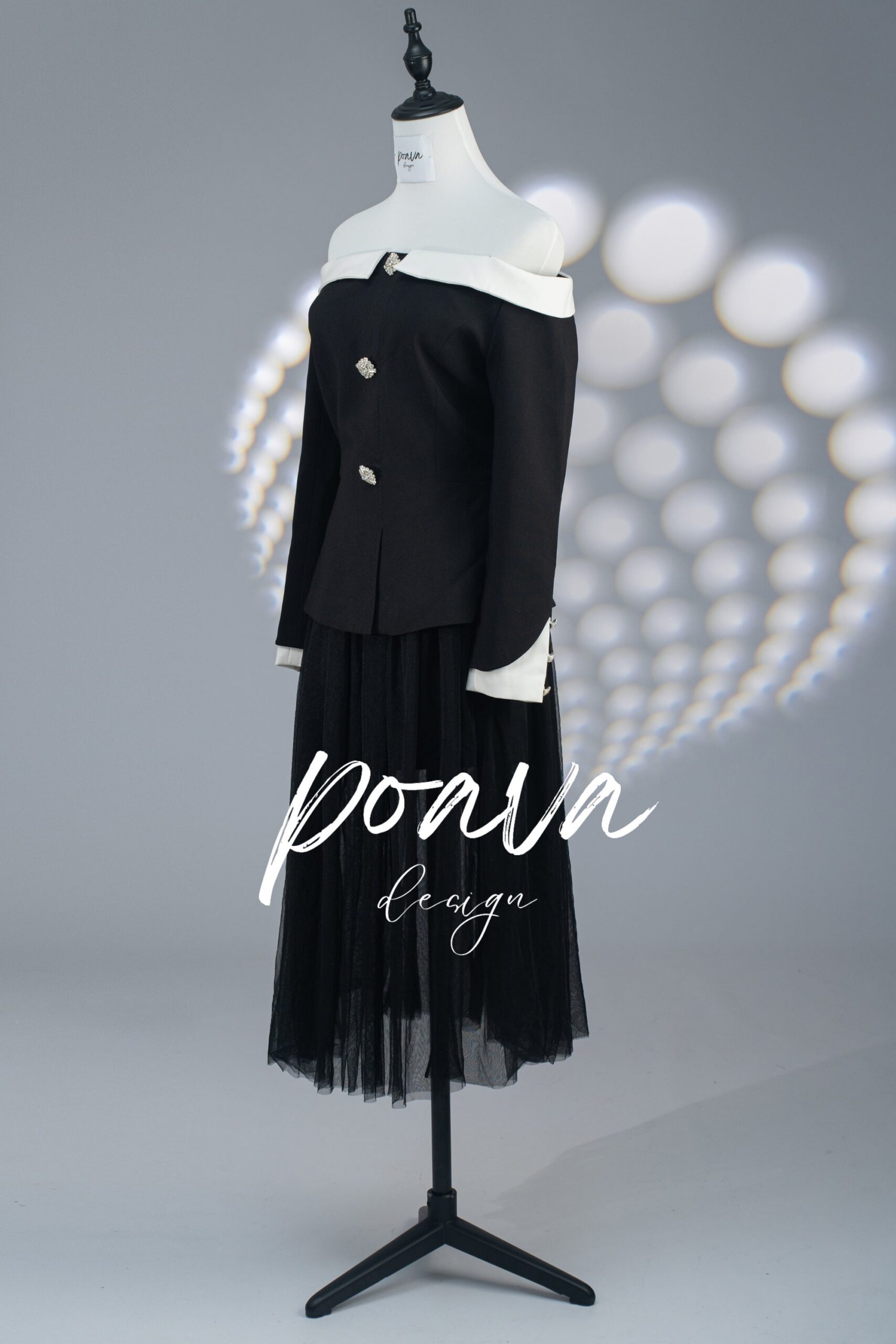 ELAINE OFF-SHOULDER TOP FOR DATE NIGHT