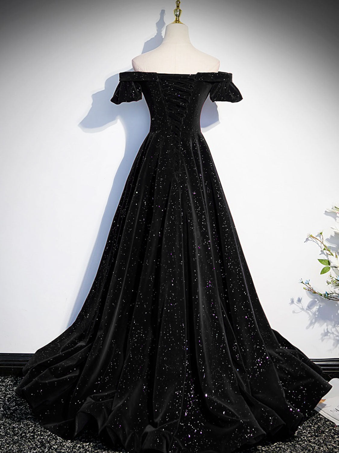 BLACK VELVET OFF-SHOULDER A-LINE PARTY DRESS