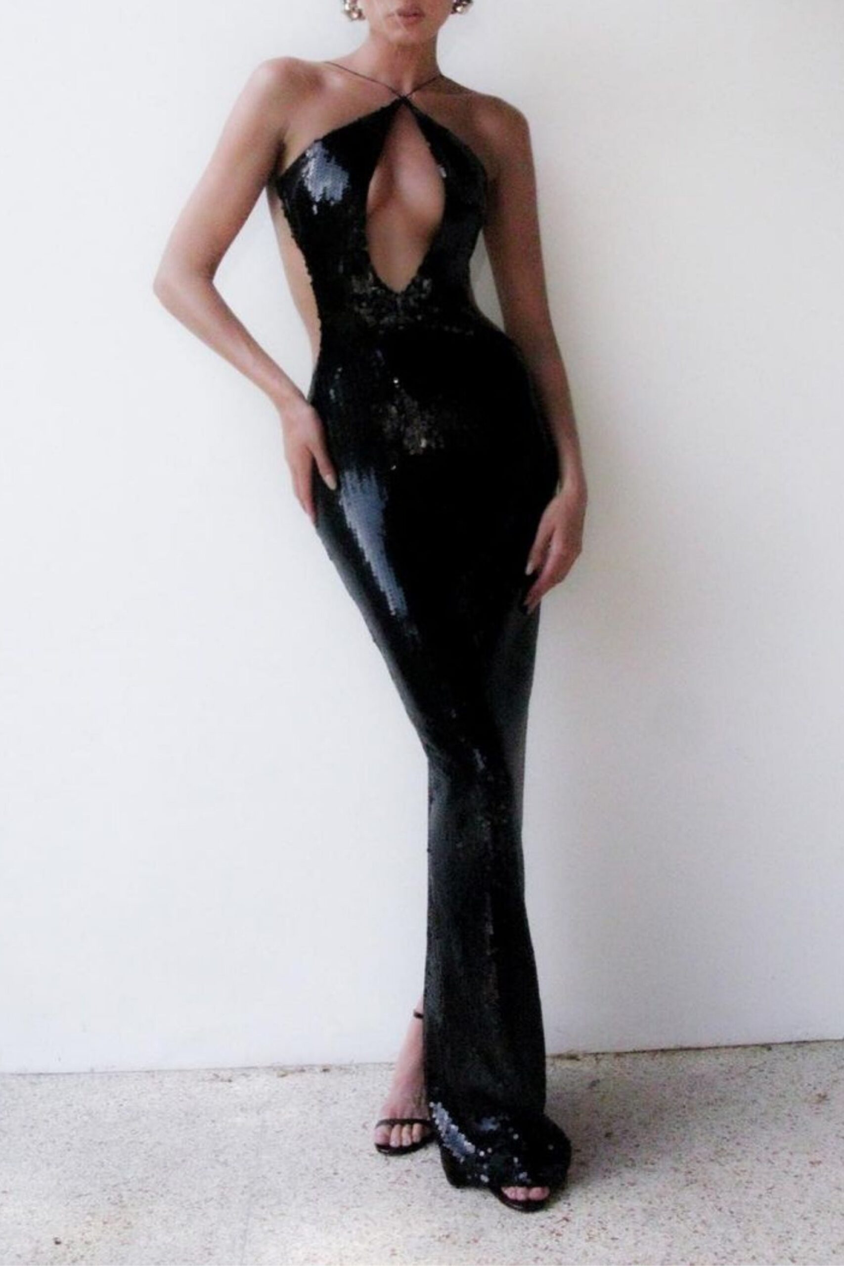 GLITTER CUTOUT BLACK MAXI DRESS FOR PARTY