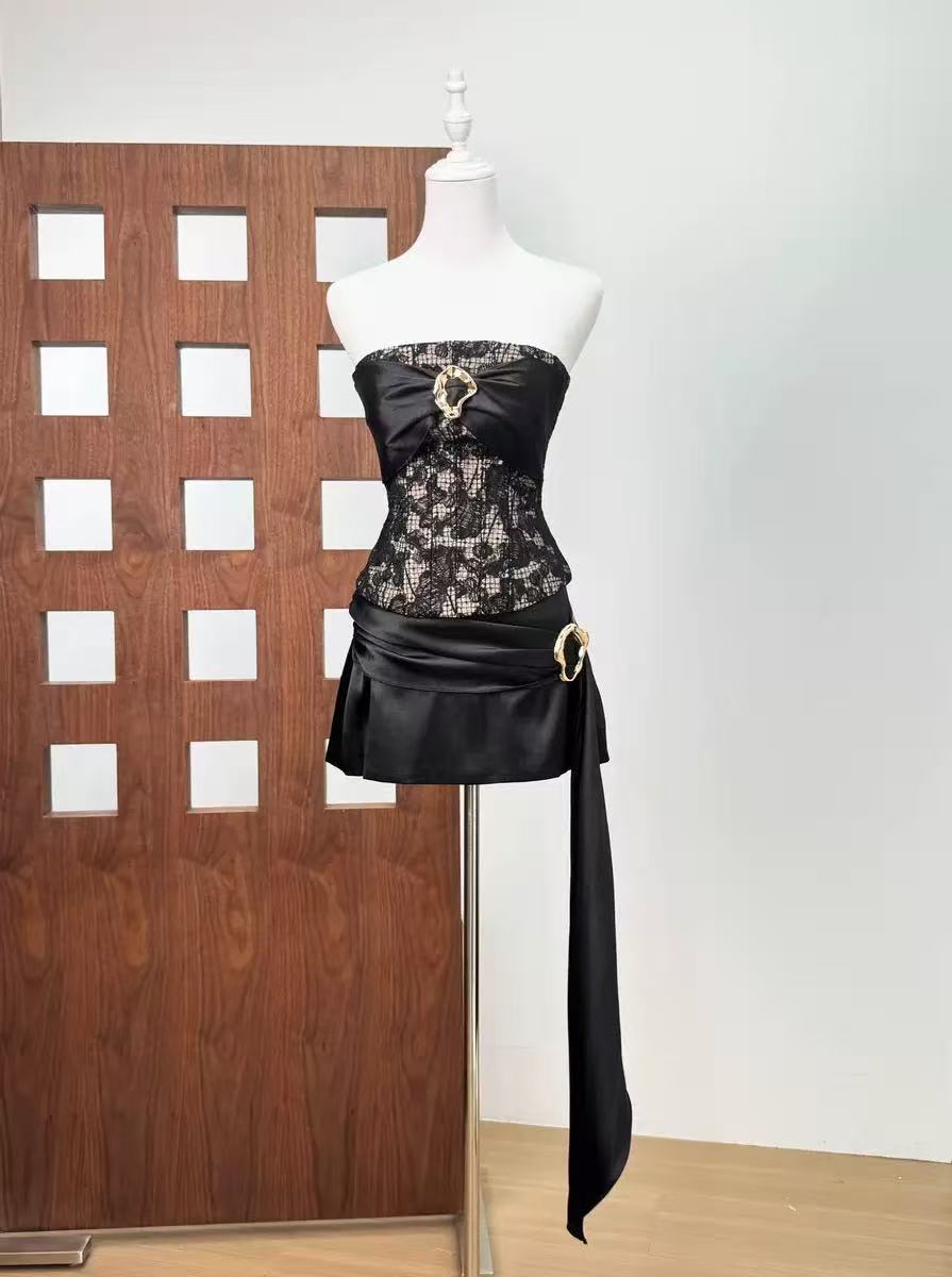 STRAPLESS BLACK MINI COCKTAIL DRESS