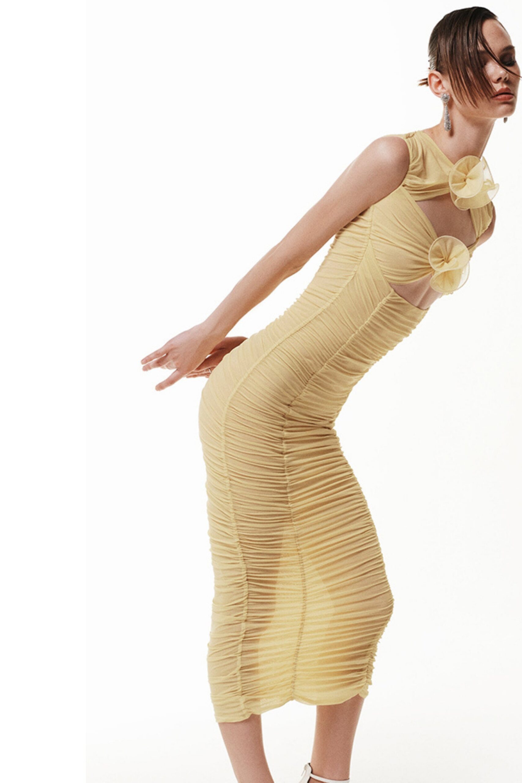 TULLE FLORAL CUTOUT MIDI YELLOW DRESS