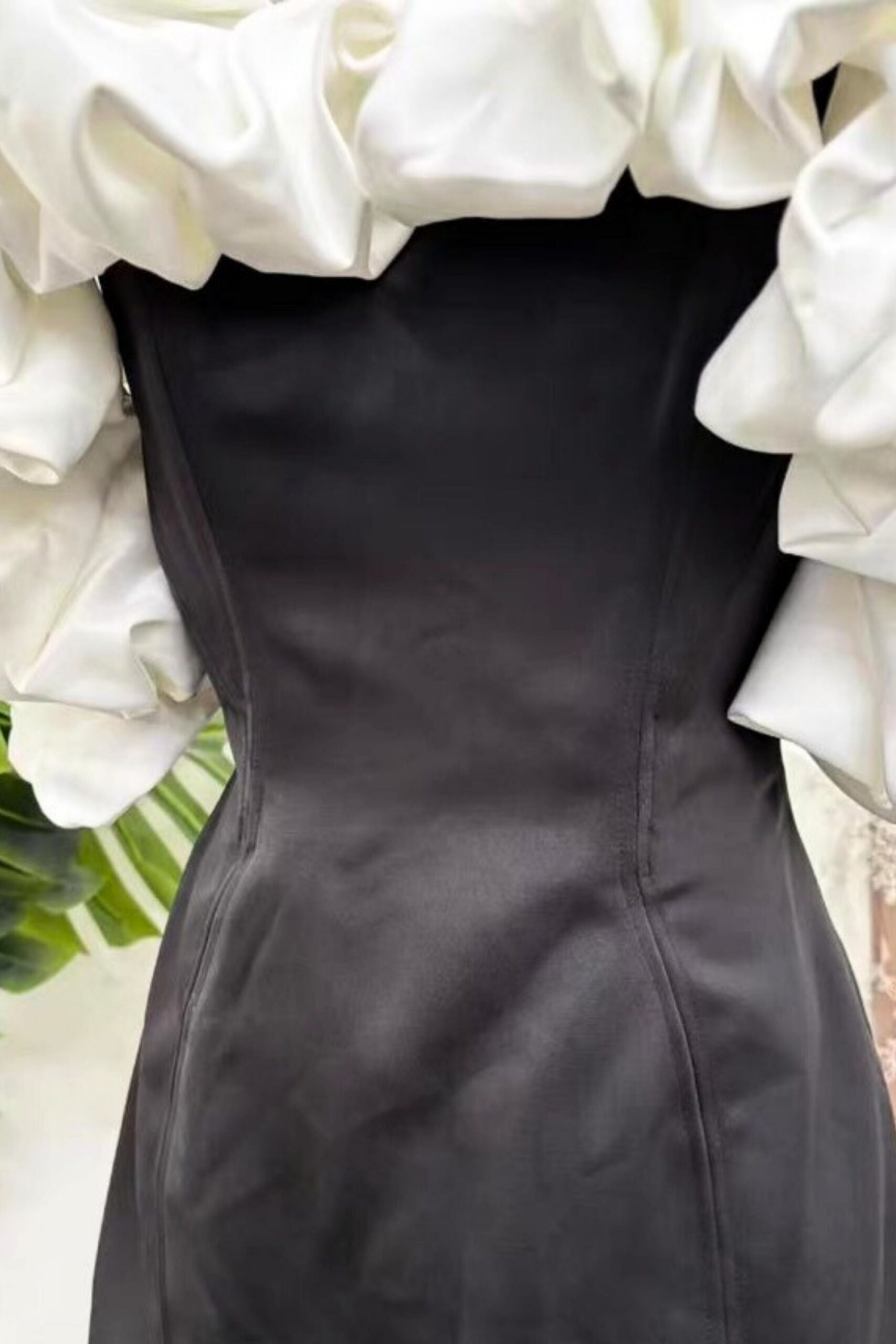 ALLIE MINI DRESS - BLACK WHITE NIGHT OUTFIT