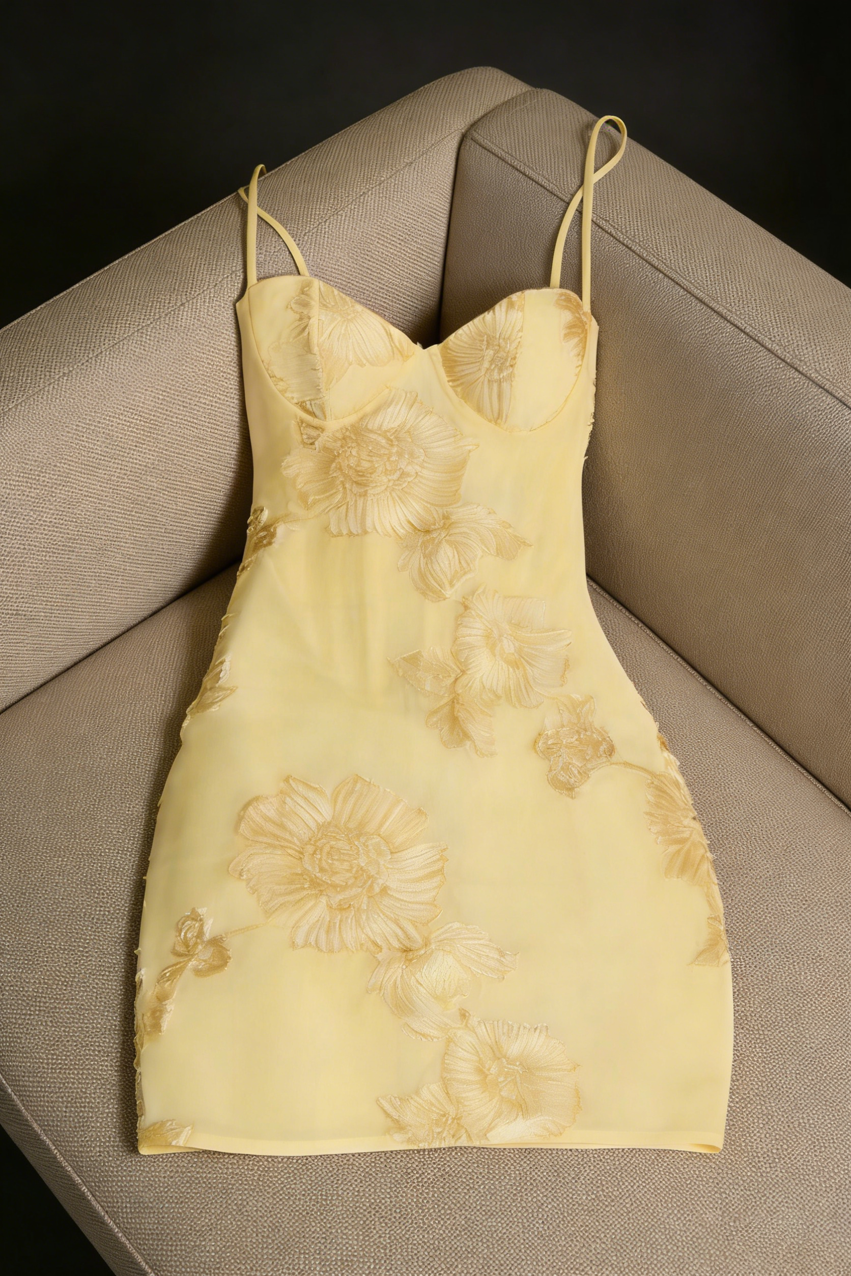 NEFERTITI YELLOW 3D FLORAL BOB MINI DRESS