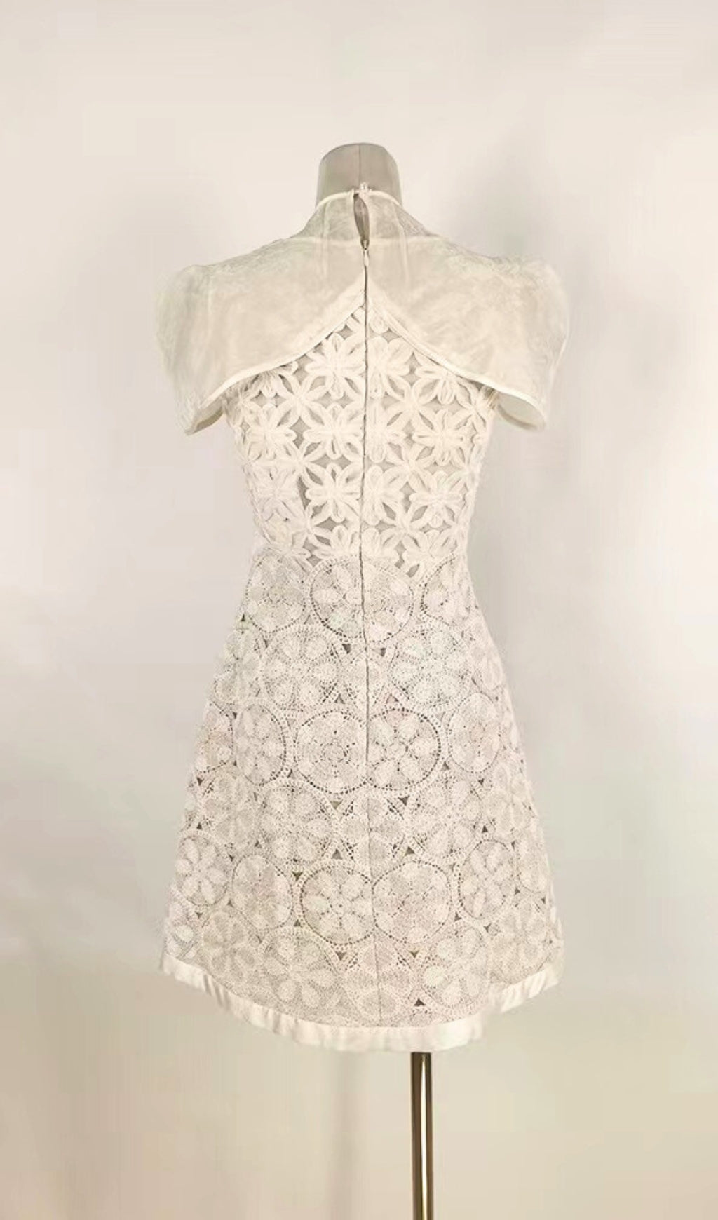 WHITE LACE SHAWL MINI DRESS FOR WEDDING