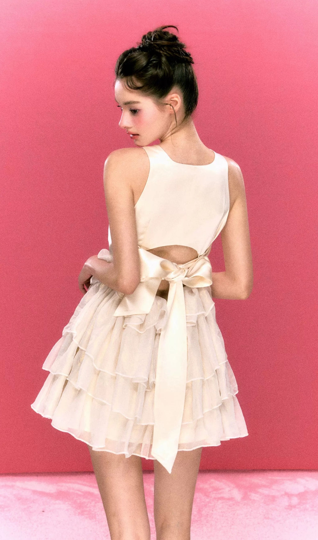 BEIGE BOW TIERED MINI DRESS FOR BABY SHOWER