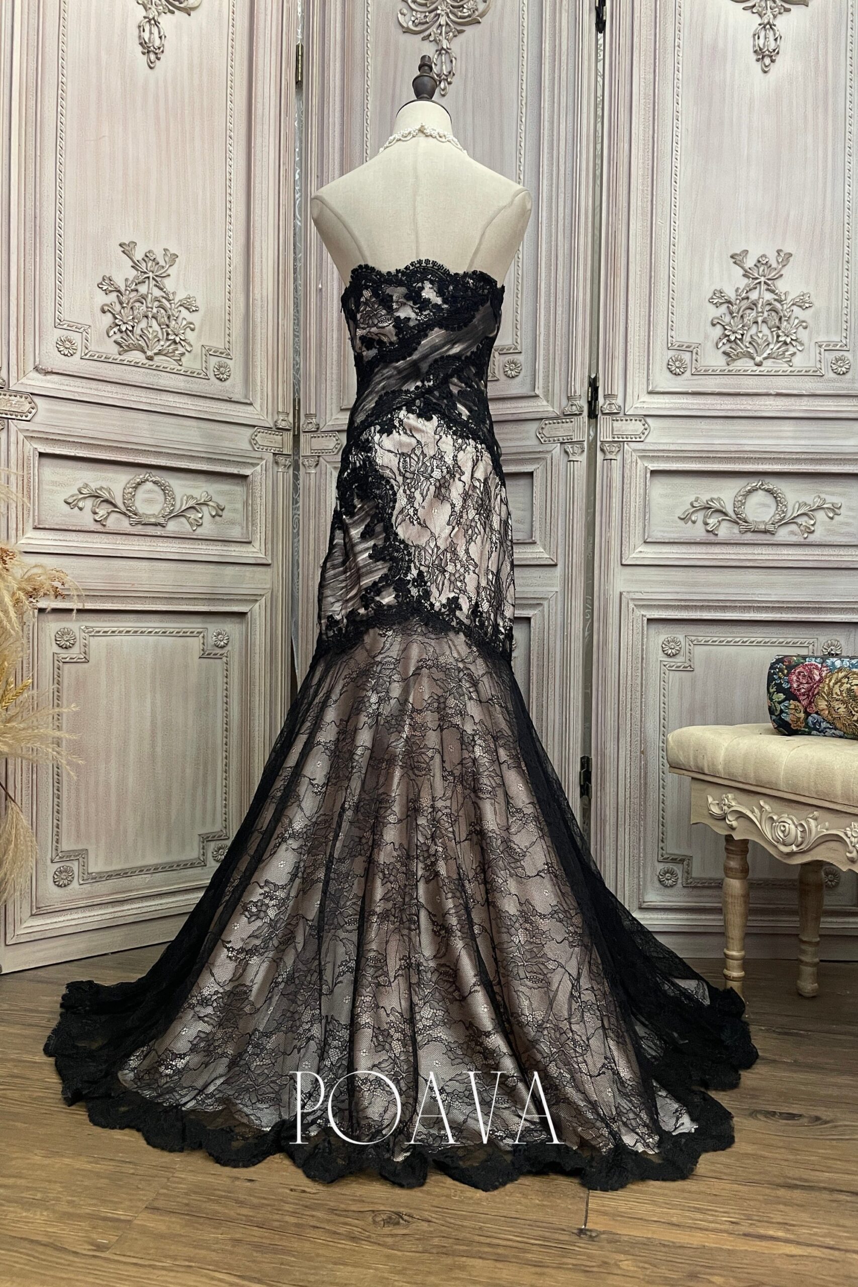 EMBELLISHED LACE MAXI DRESS FOR WEDDING GUEST