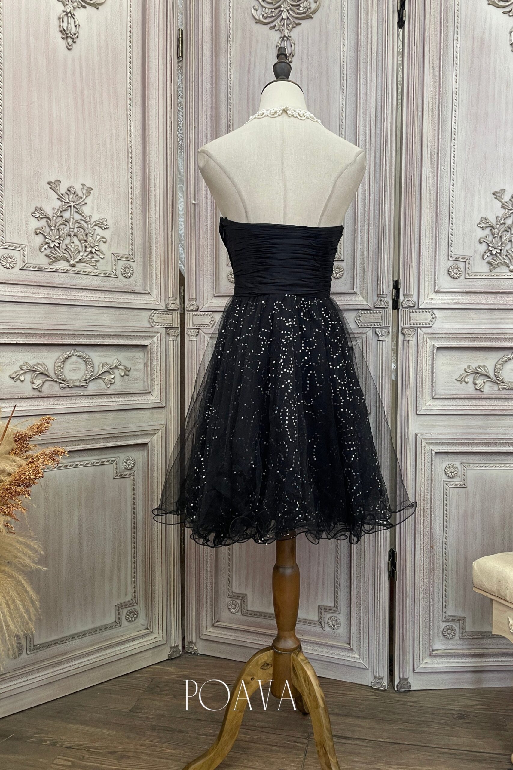 EMBELLISHED MINI STRAPLESS BLACK DRESS