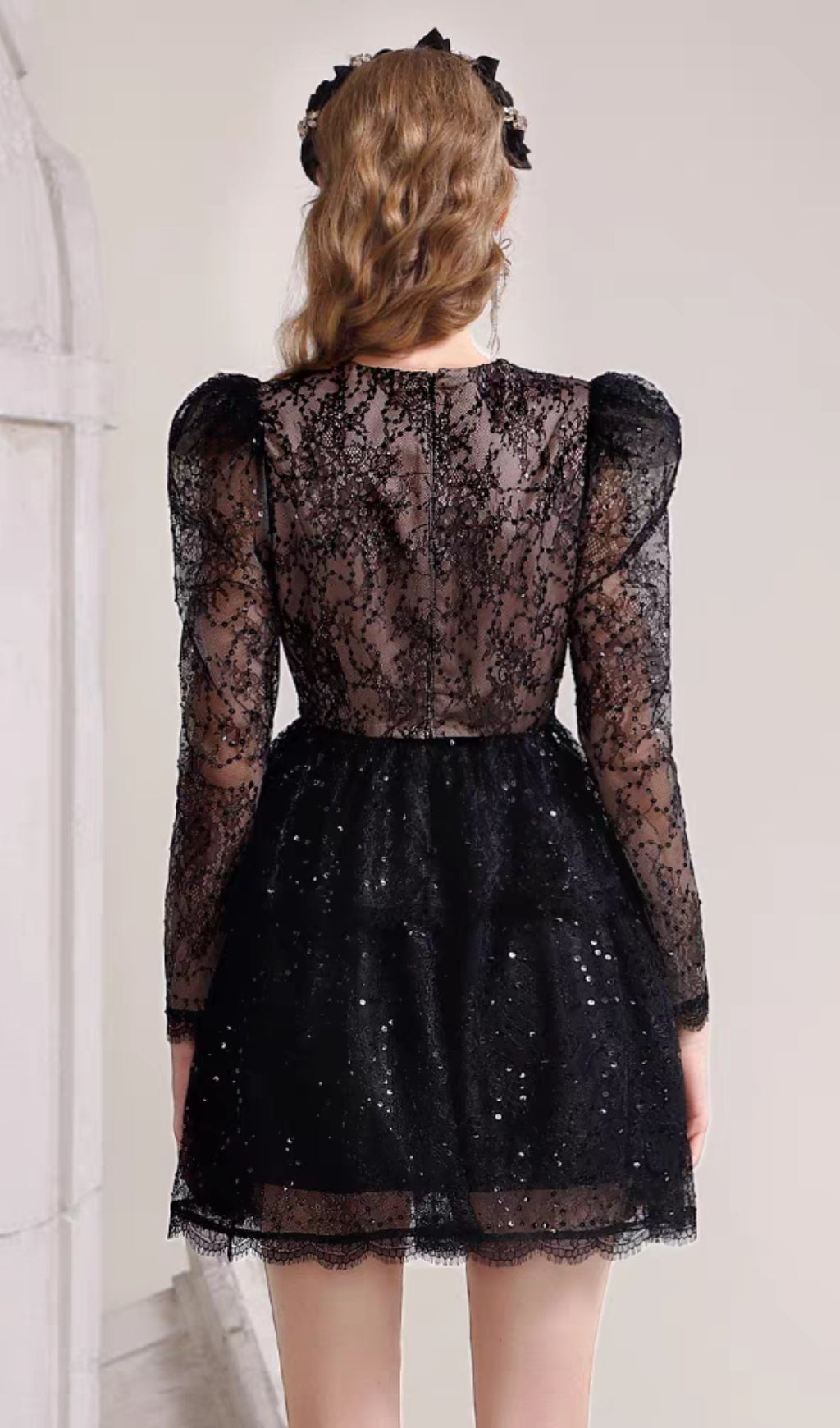LACE V-NECK LONG SLEEVE COCKTAIL DRESS