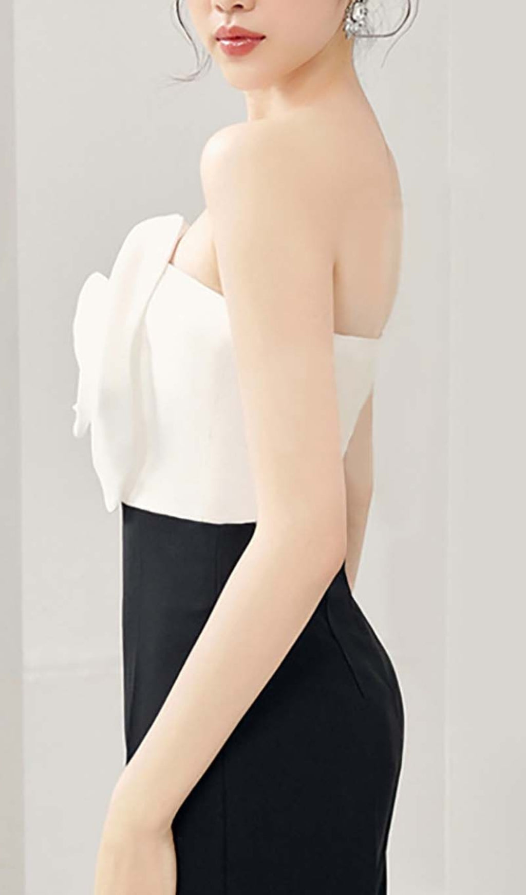 3D FLOWER STITCH JUMPSUIT BLACK EVENING