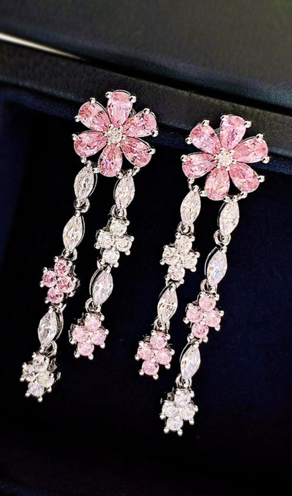 DROP SHAPED FLOWER EARRINGS, GOLD, WEDDING
