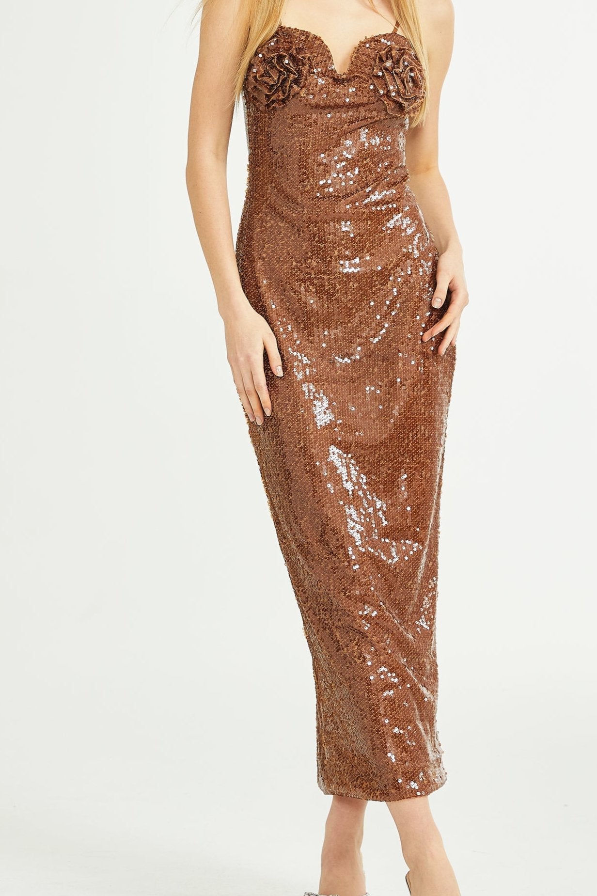 2024-03-16_15158 ÉLÉONORE SEQUIN FLORAL MIDI DRESS FOR WEDDING GUEST