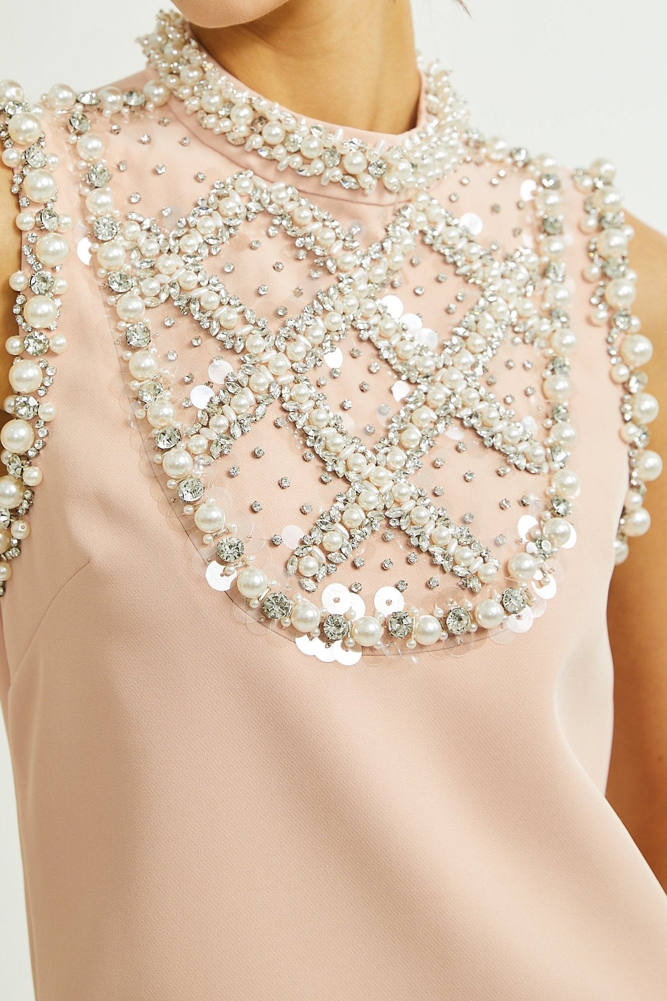 2024-04-08_1890 CESCA EMBELLISHED SLEEVELESS MINI DRESS