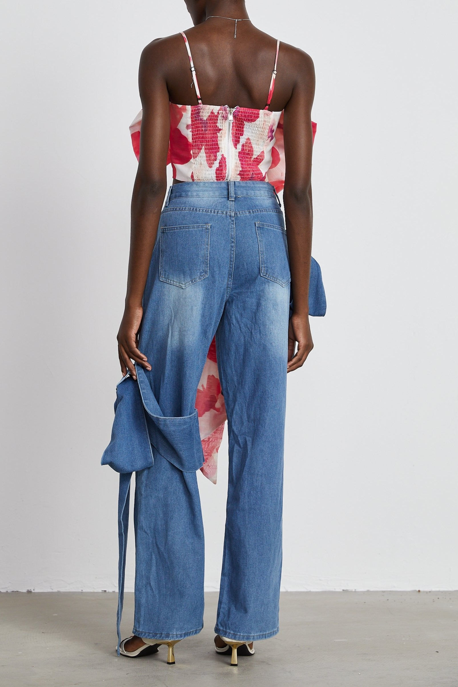 STÉPHANIE BOWKNOT CROPPED TOP - BLACK WEDDING GUEST