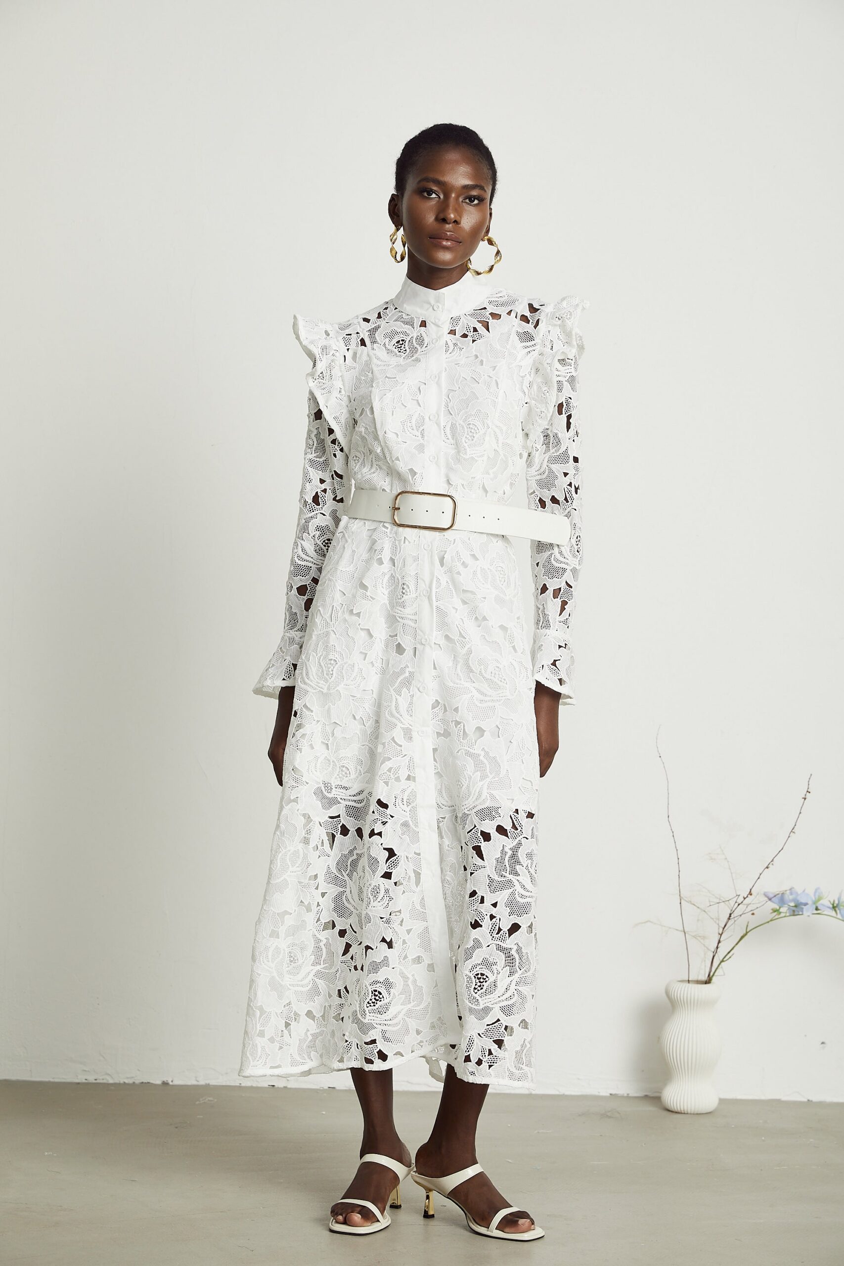 NOEMIE LACE MIDI DRESS WHITE EMBROIDERED WEDDING
