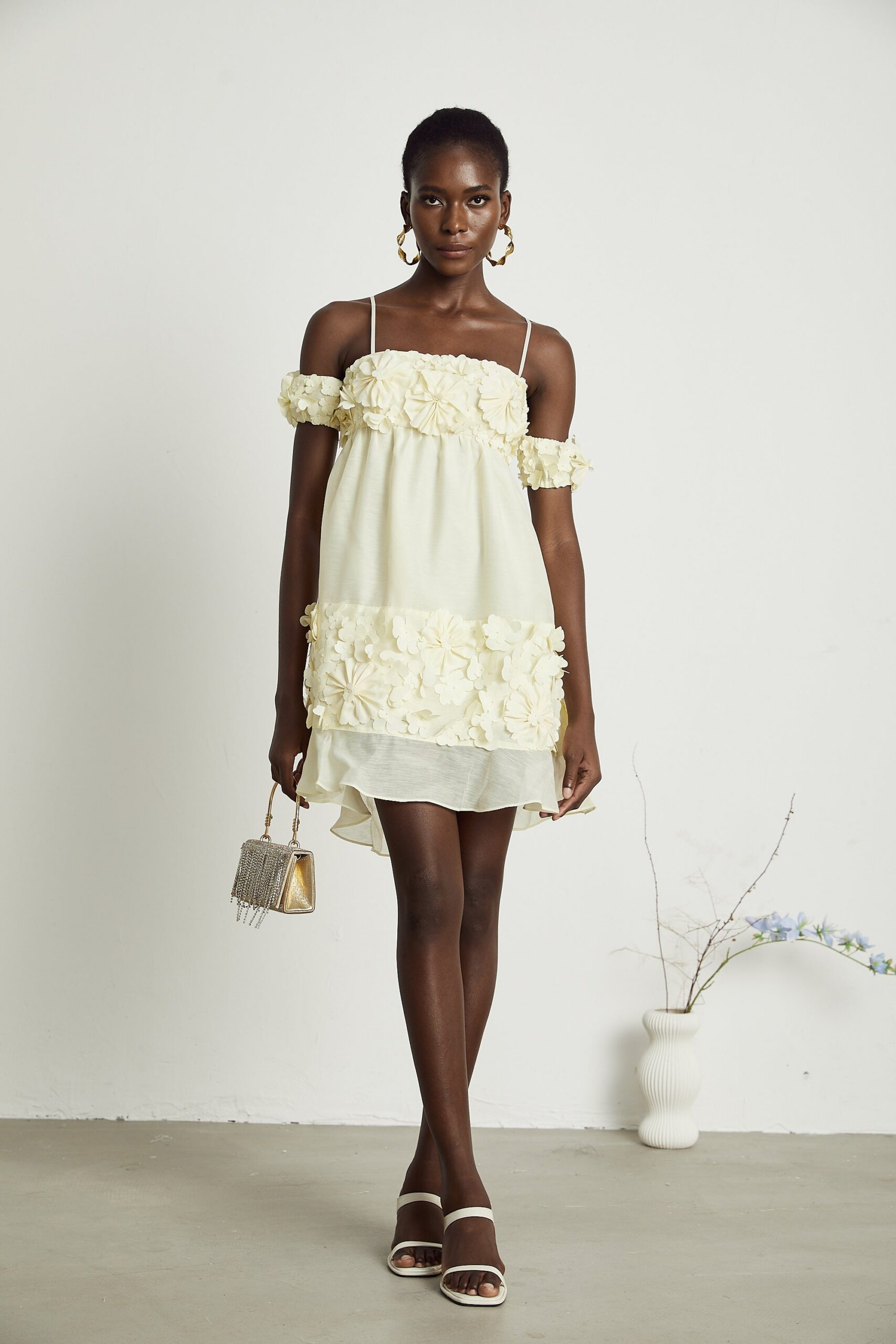 VIVIEN FLORAL APPLIQUÉ OFF-SHOULDER MINI DRESS FOR PARTIES