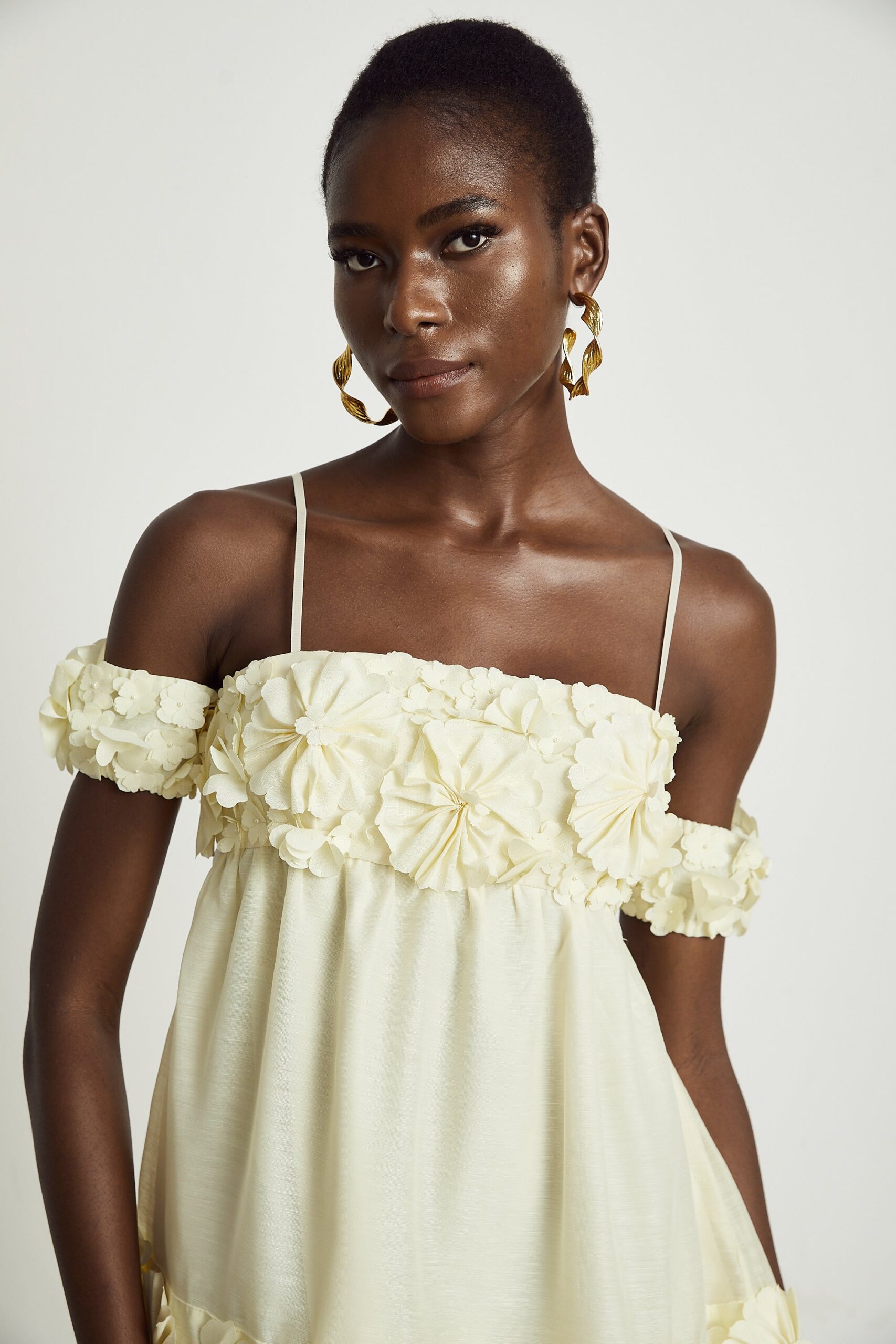 VIVIEN FLORAL APPLIQUÉ OFF-SHOULDER MINI DRESS FOR PARTIES