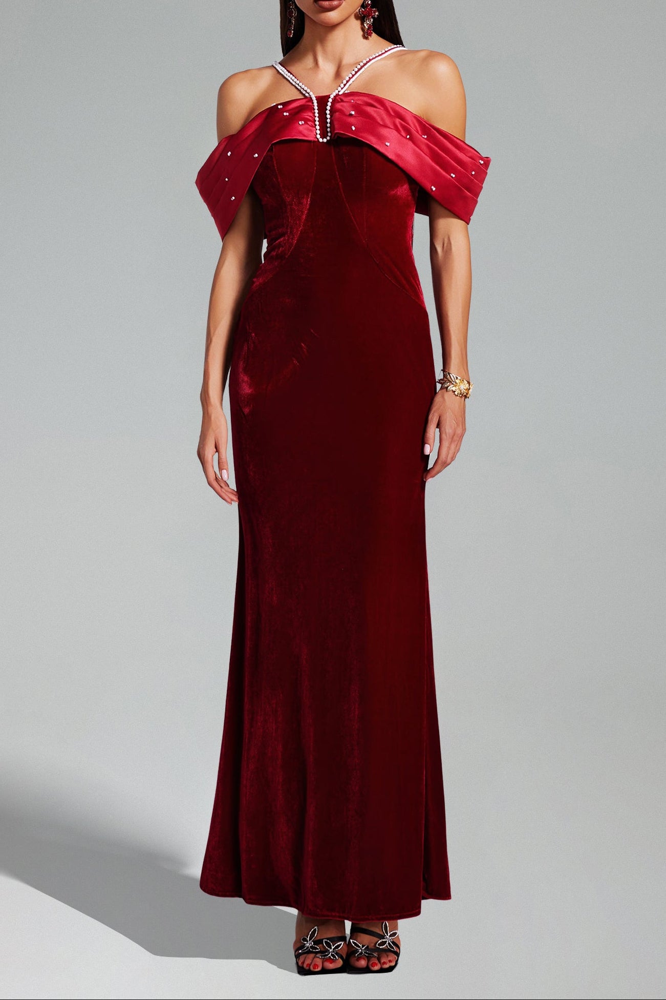 2024-07-25-BB-Olga2927 TOVE OFF-SHOULDER VELVET MAXI DRESS RED