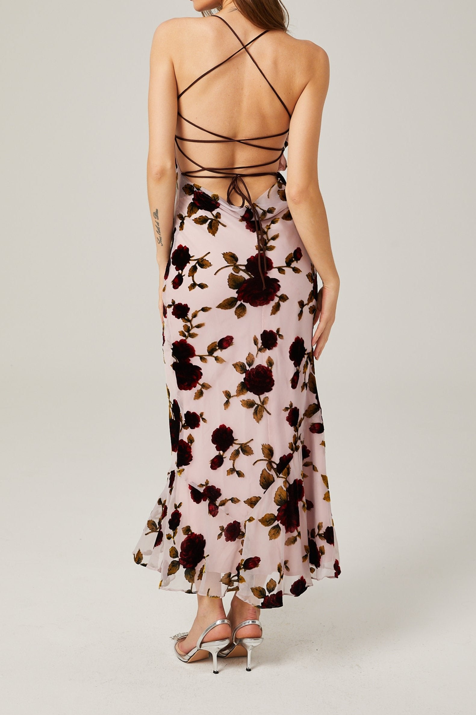 BACKLESS FLORAL MAXI DRESS FOR WEDDING